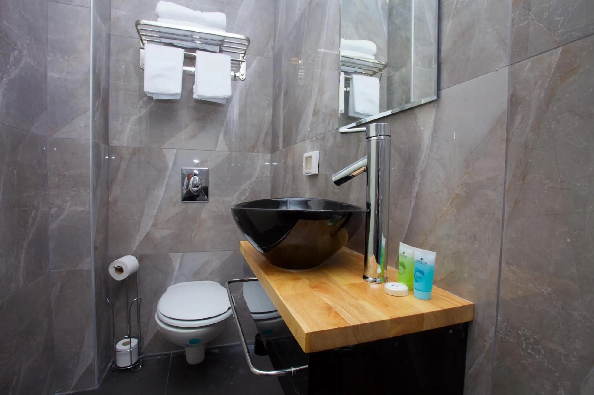 Toilet in Moon TOP- 4th floor