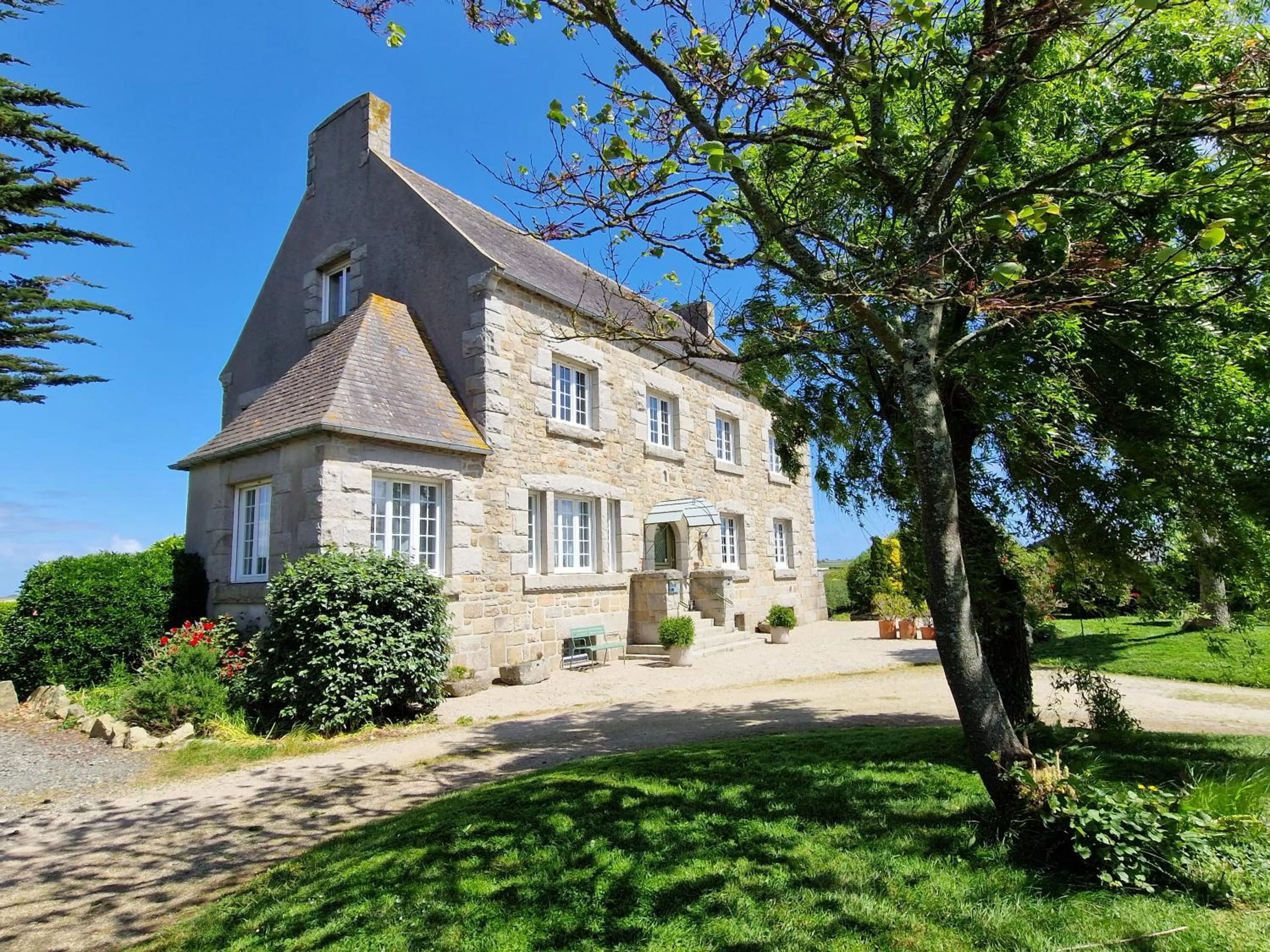 Garden view in Entre Terre et Mer
