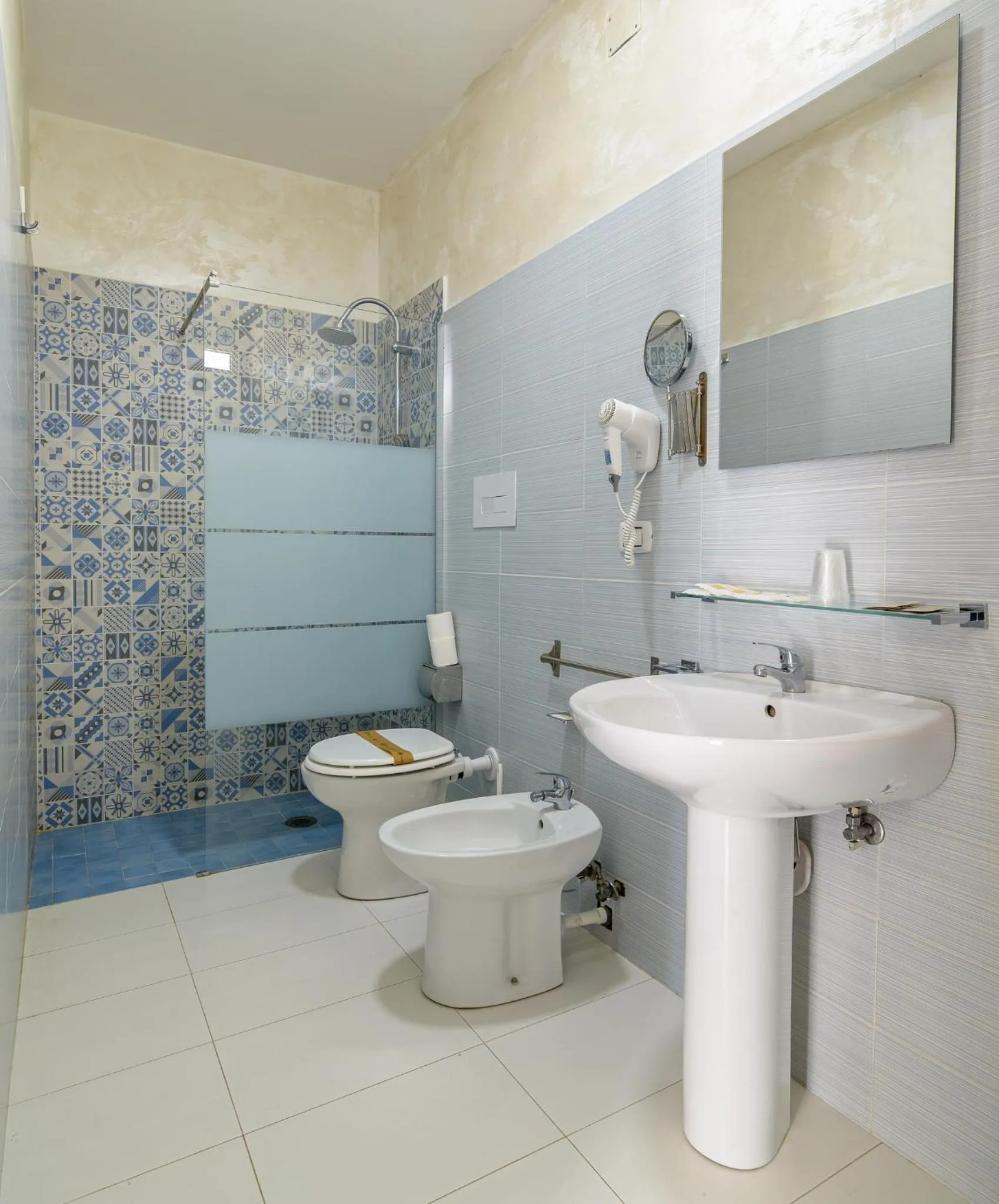 HOTEL CRISTALLO PAESTUM