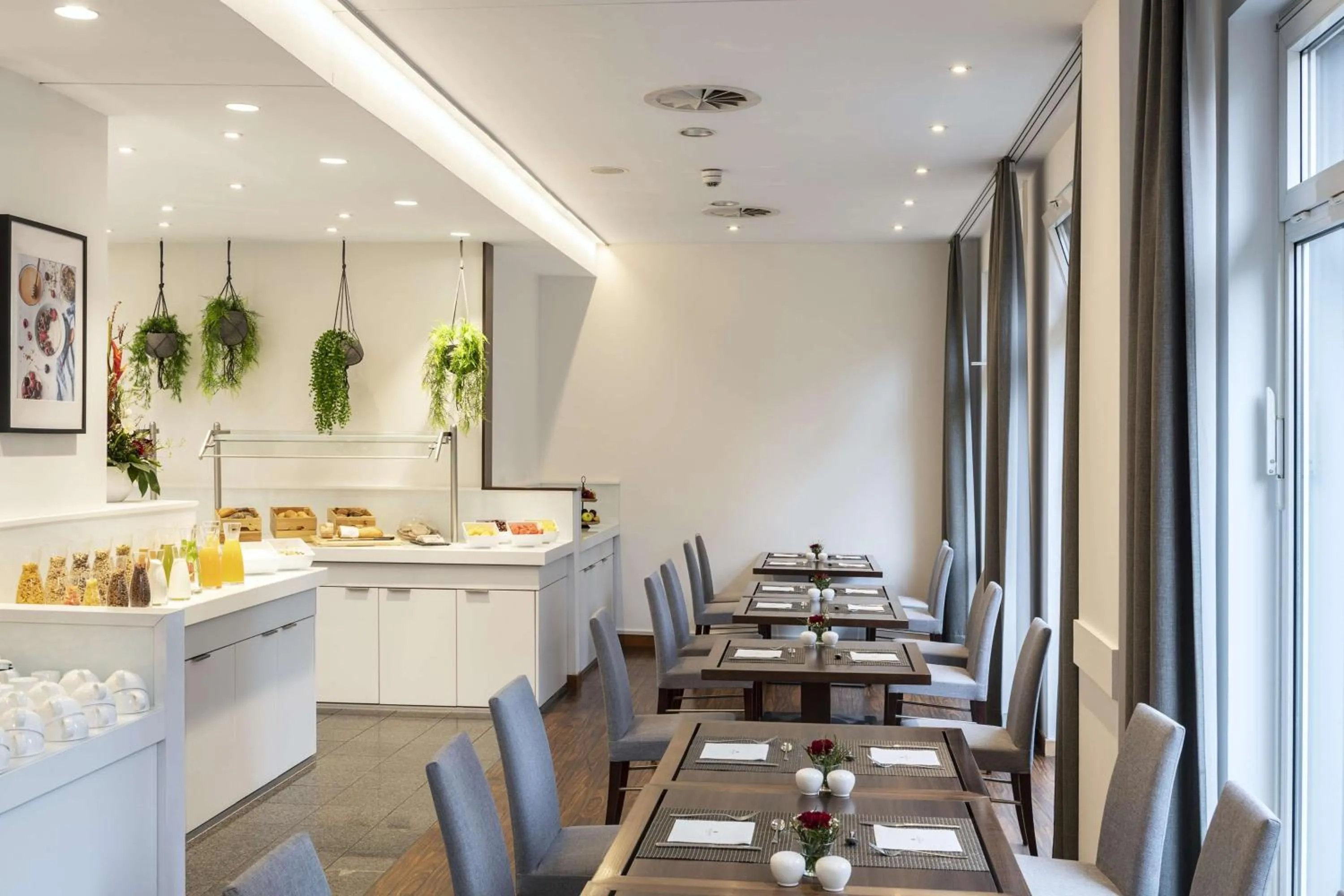 Breakfast in NH Collection Hamburg City