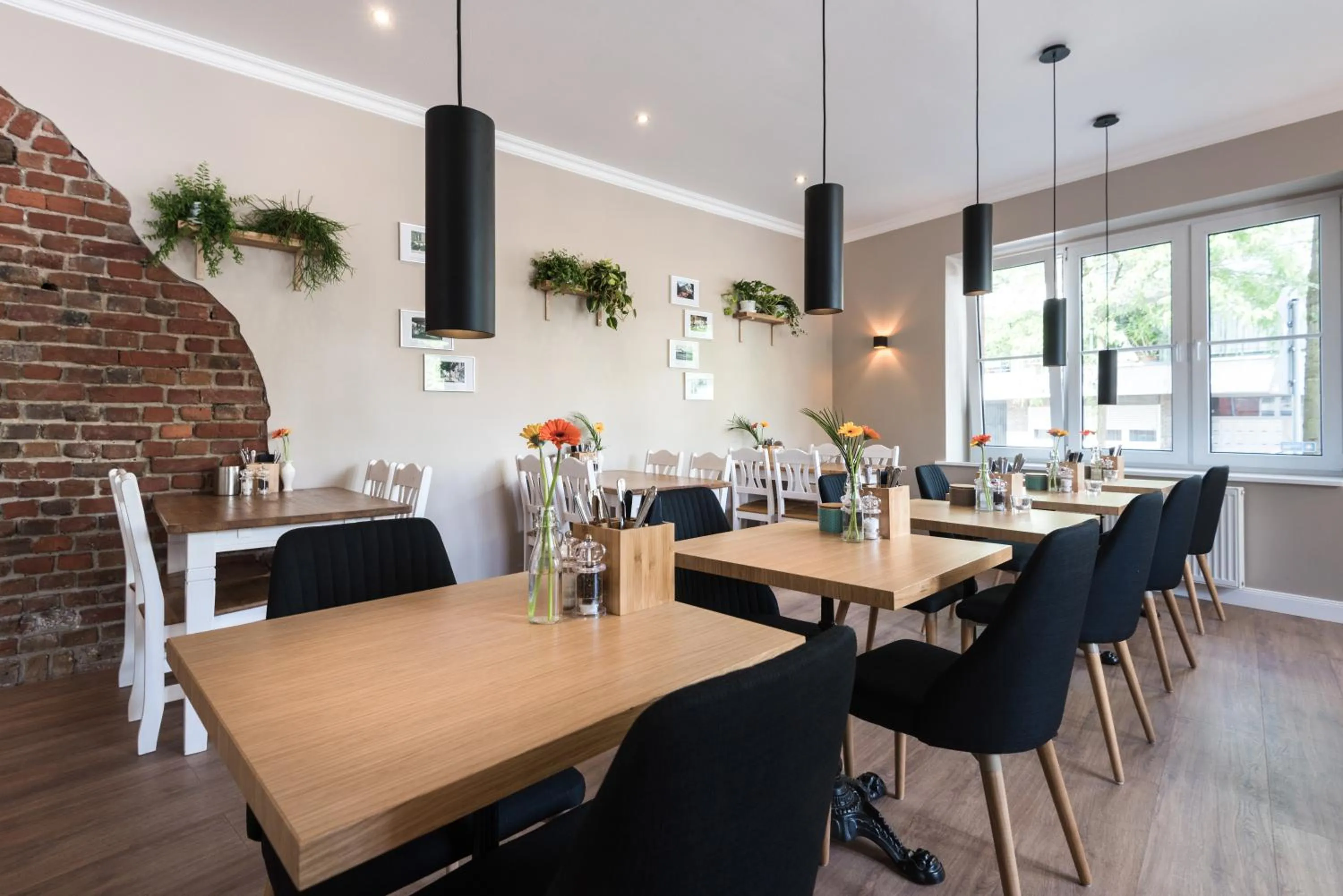 Restaurant/places to eat in Hotel Barbarossa Classic