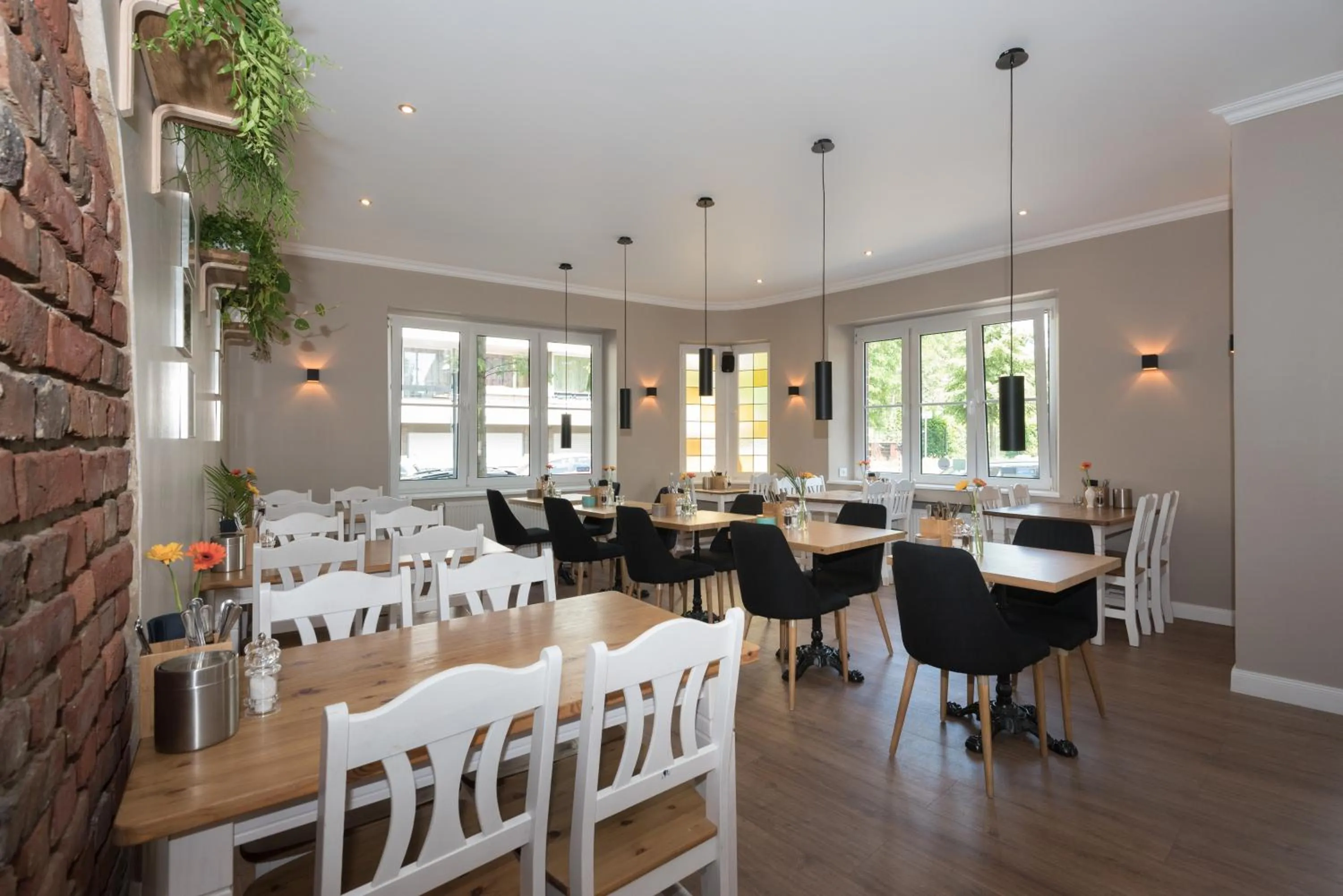 Restaurant/places to eat in Hotel Barbarossa Classic