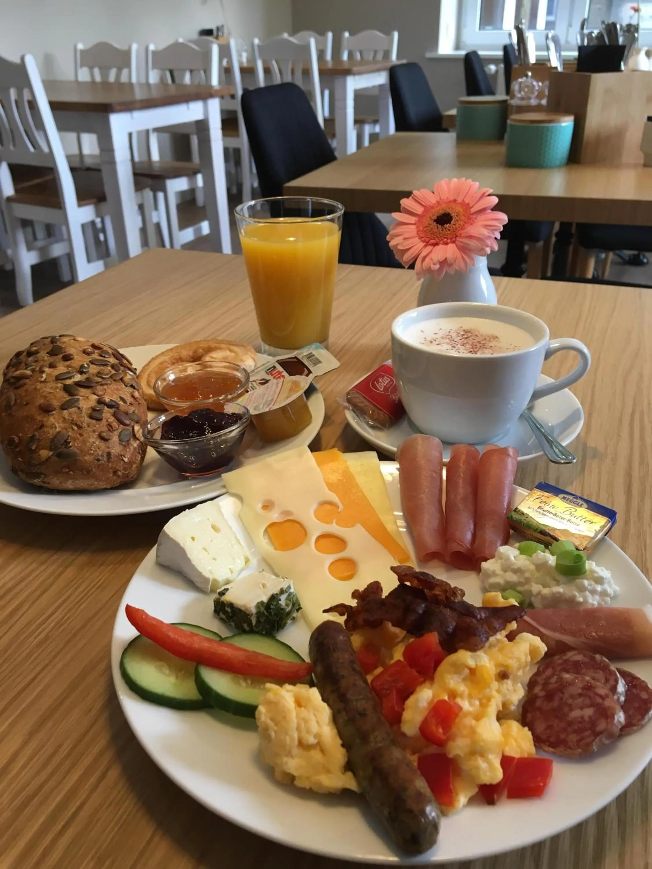 Continental breakfast in Hotel Barbarossa Classic