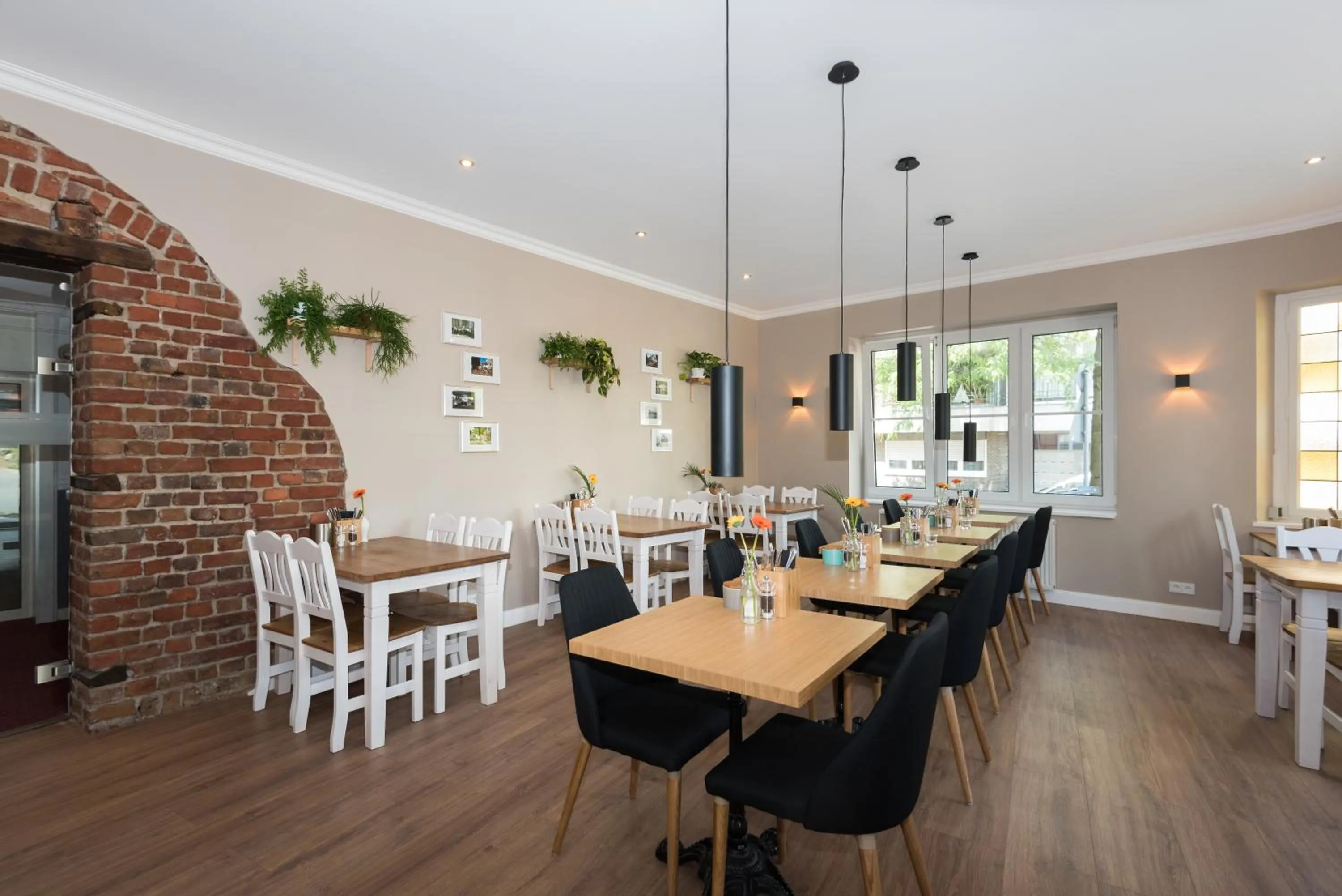 Restaurant/places to eat in Hotel Barbarossa Classic