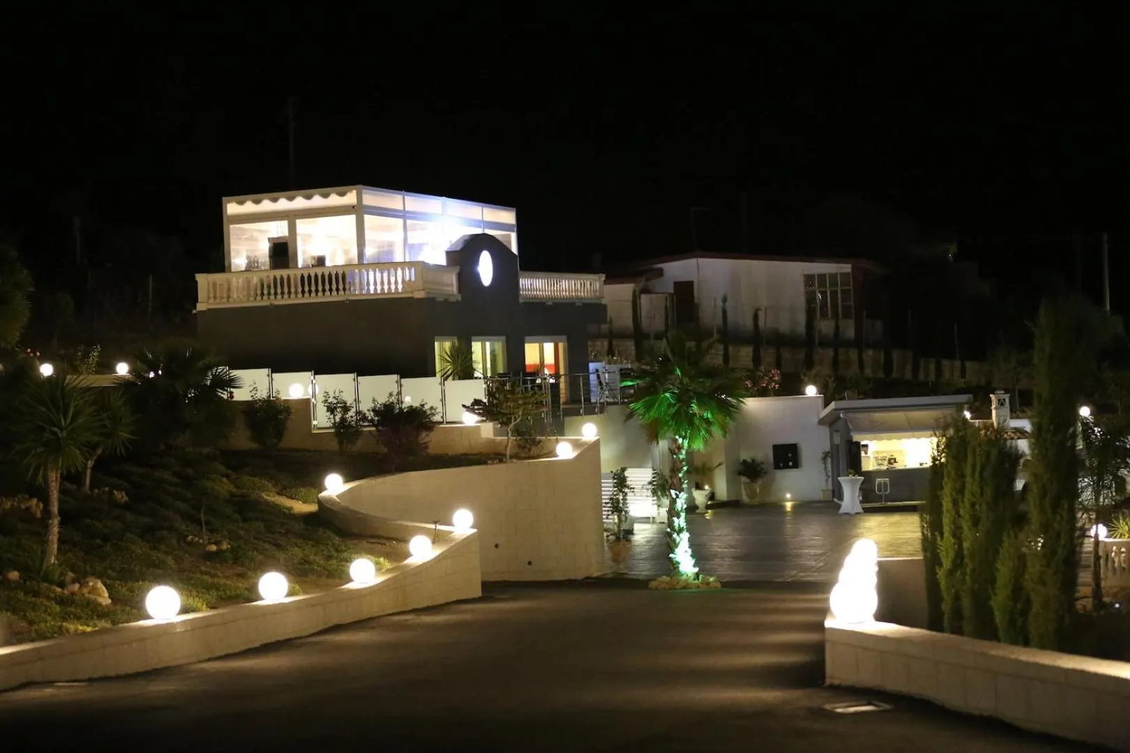 Property building in Villa La Perla