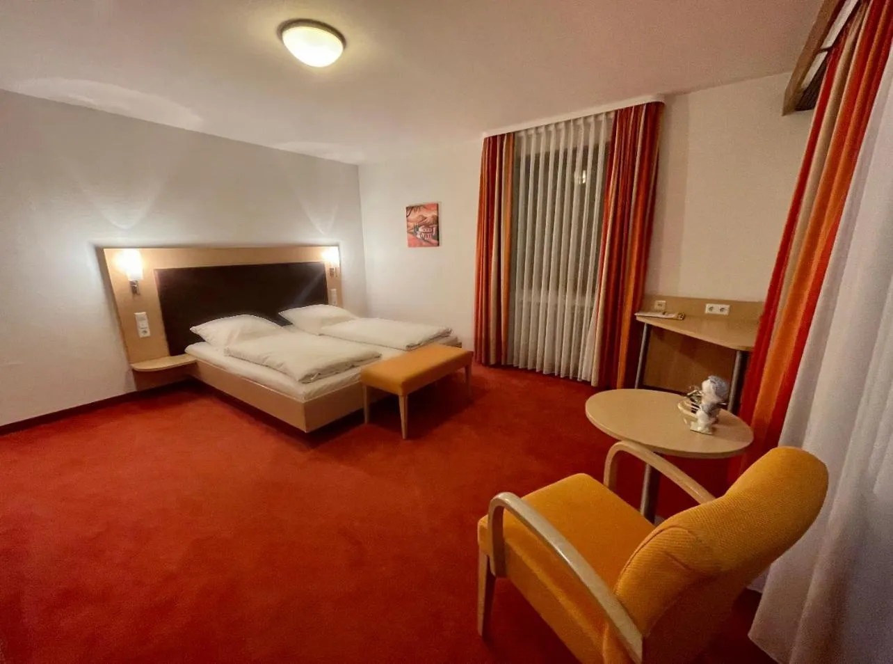 Photo of the whole room in LILTON Hotel Stuttgart-Zuffenhausen