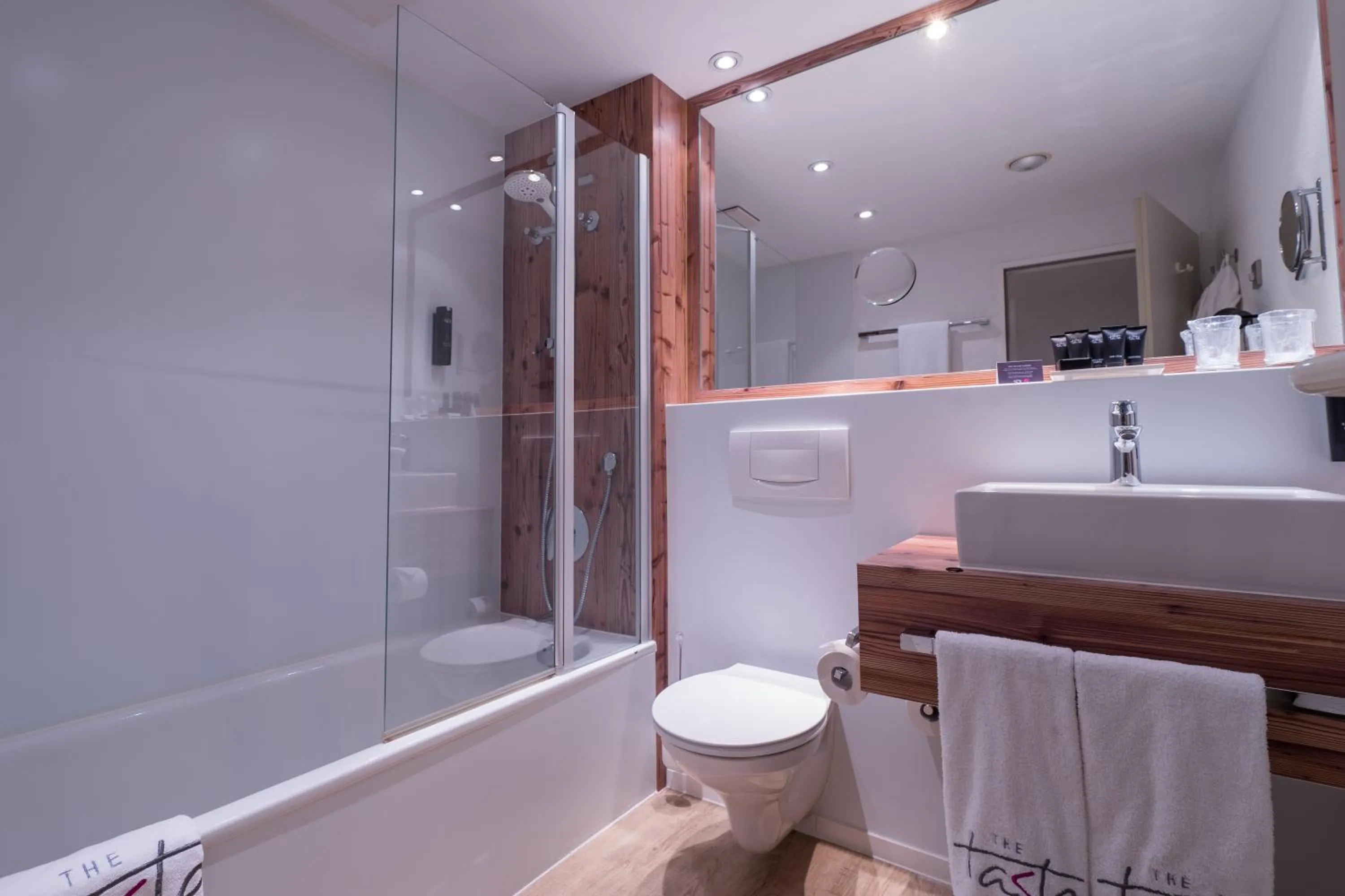 Toilet in Taste Hotel Heidenheim