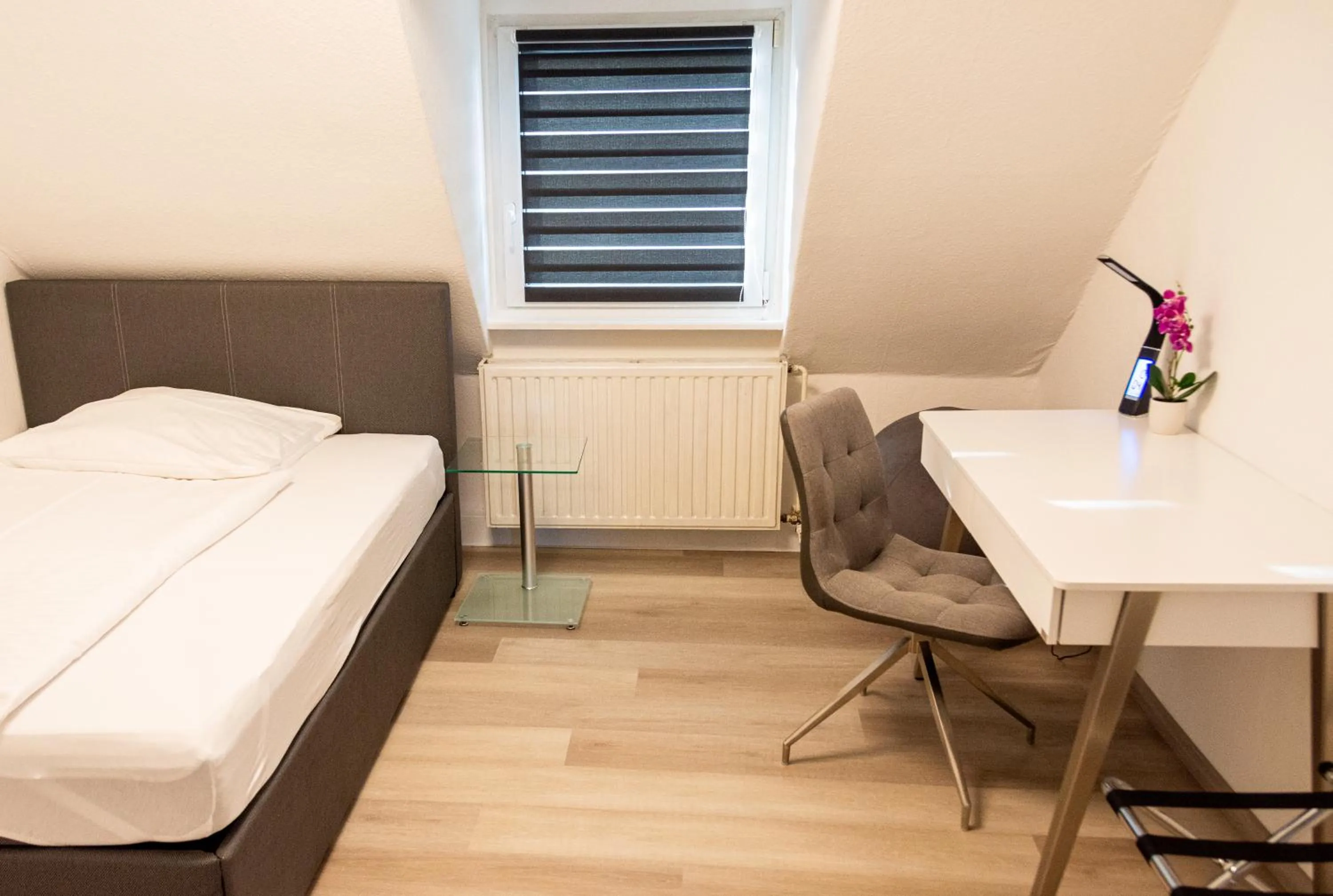 Bedroom, Bed in Cocco-Bello Smart Check-in Hotel