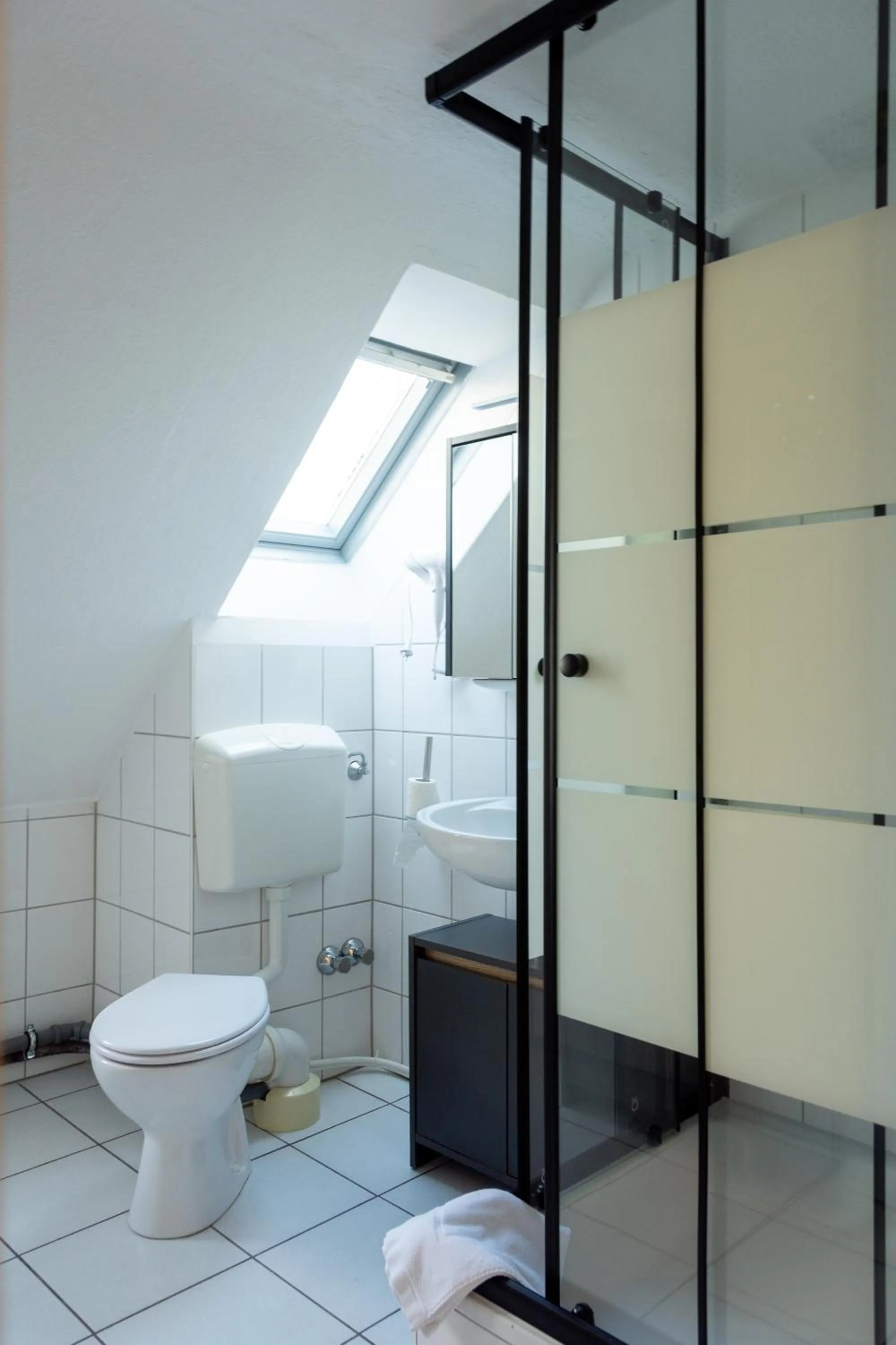 Toilet in Cocco-Bello Smart Check-in Hotel