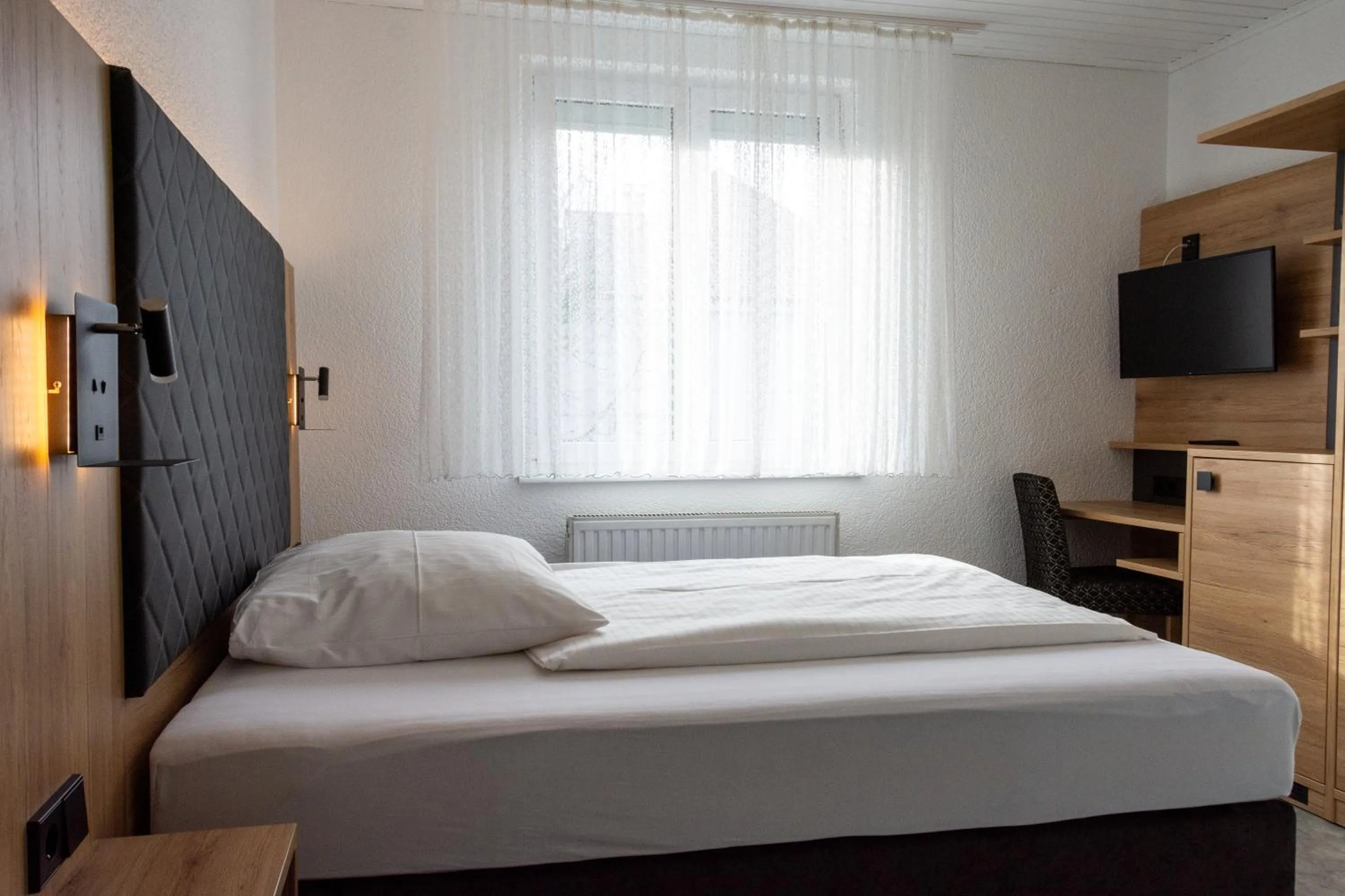 Photo of the whole room, Bed in Cocco-Bello Smart Check-in Hotel