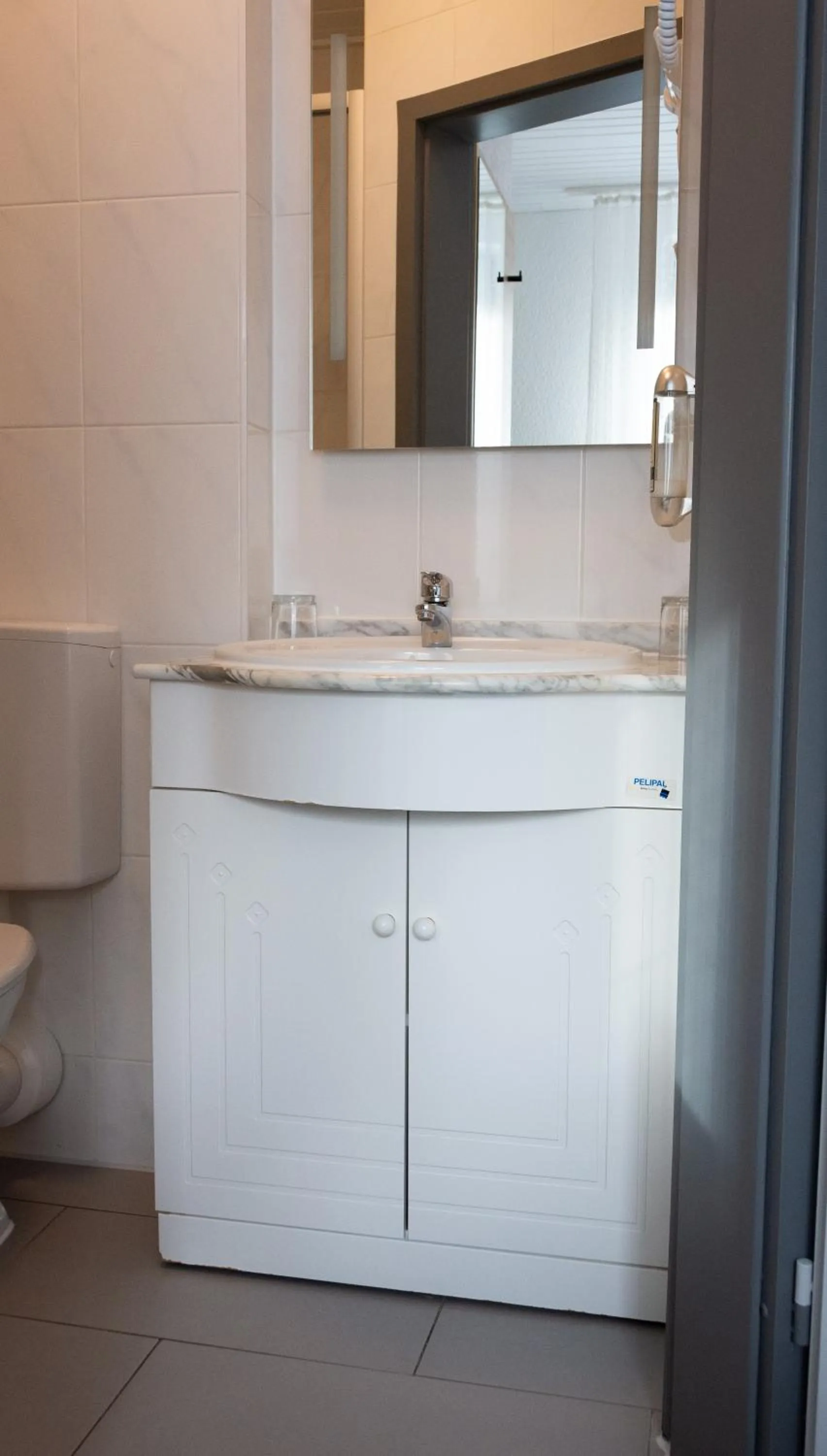 Bathroom in Cocco-Bello Smart Check-in Hotel