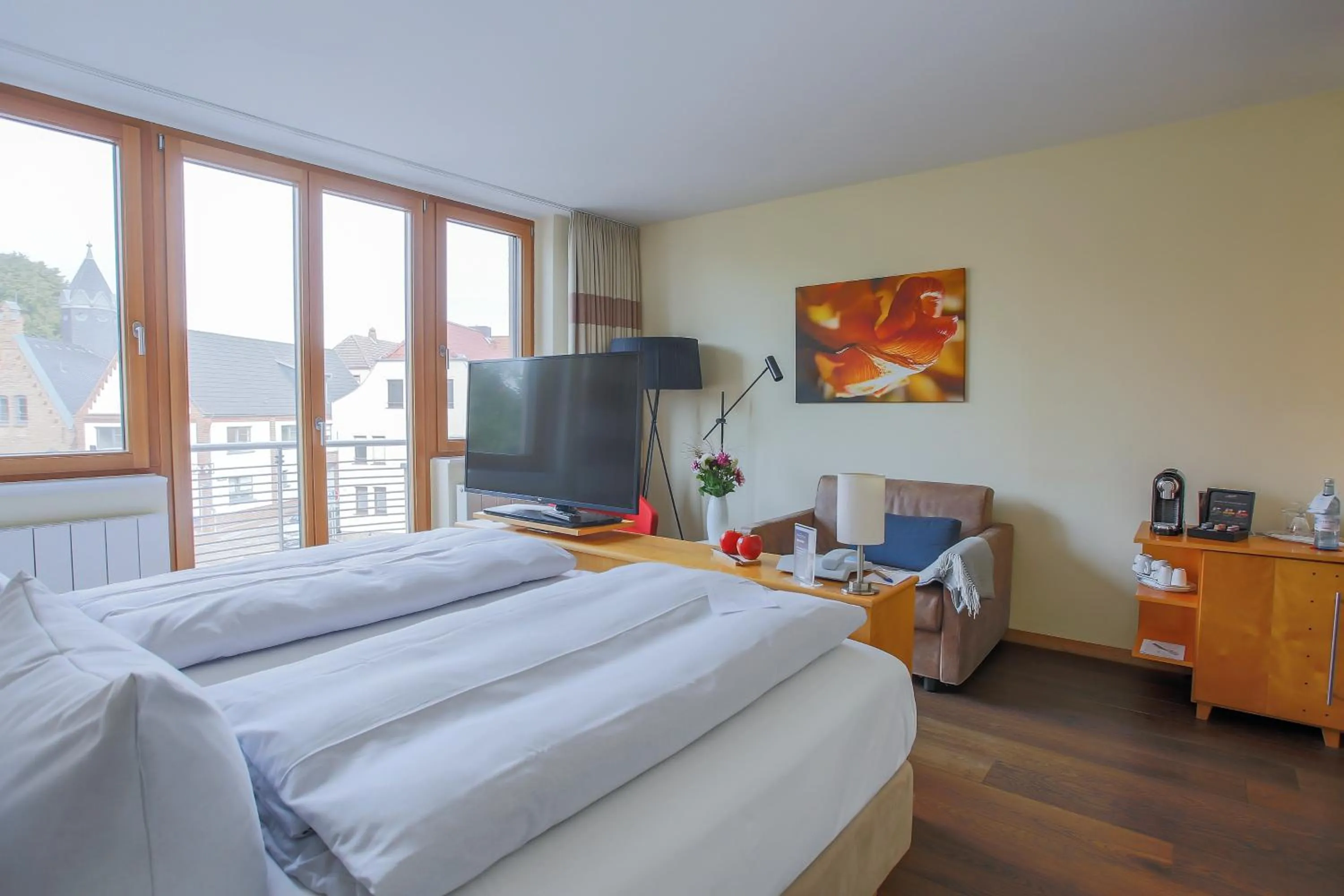 Photo of the whole room, Bed in Hotel Kleines Meer