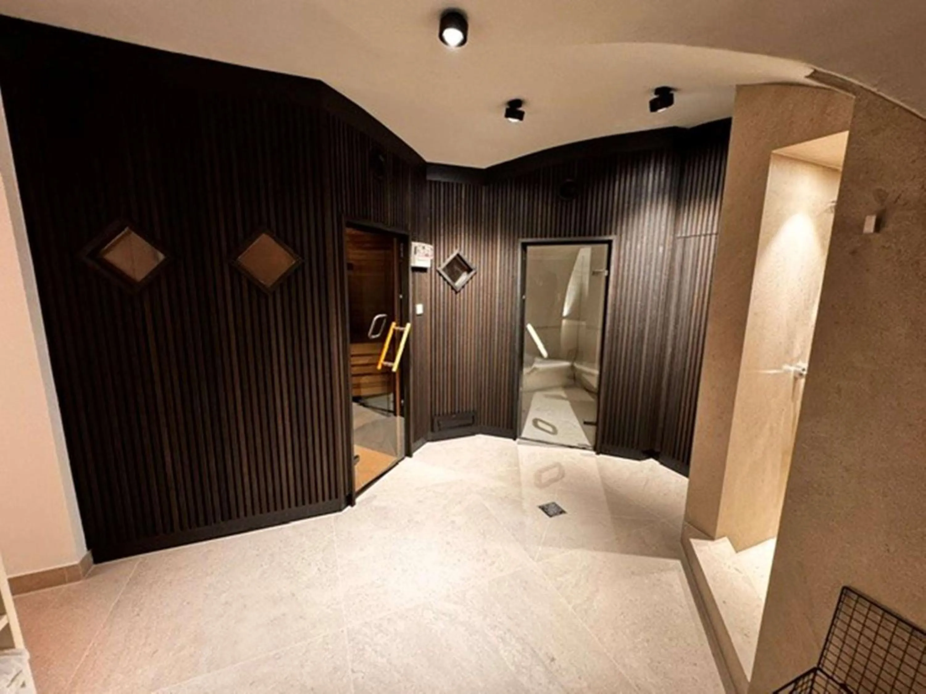 Spa and wellness centre/facilities, Bed in Parkhotel Engelsburg - 4 Sterne Superior