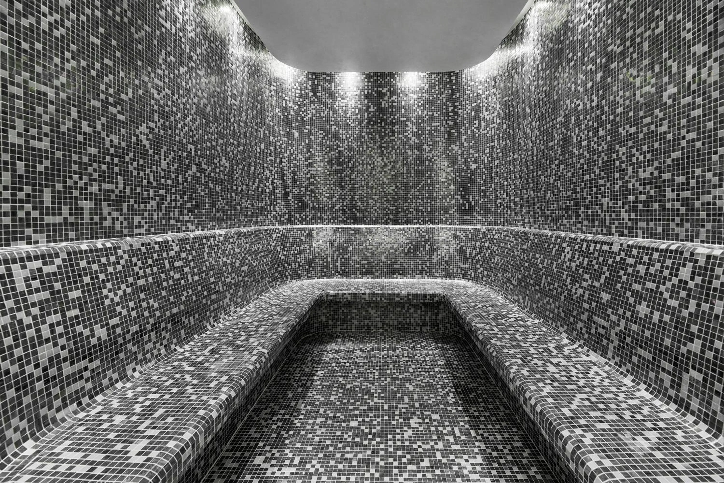 Steam room in Ricosta Hotel