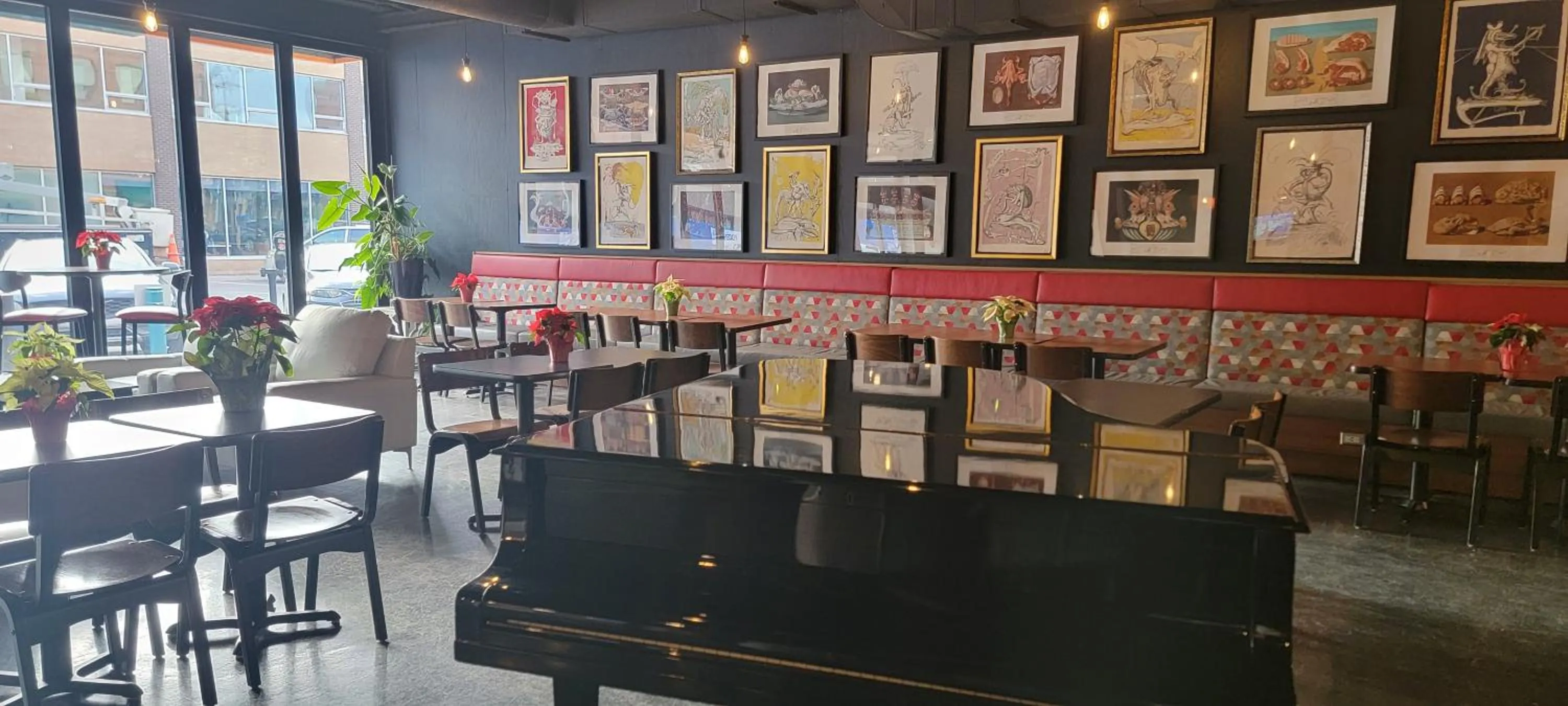 Restaurant/places to eat in The Arts Hotel