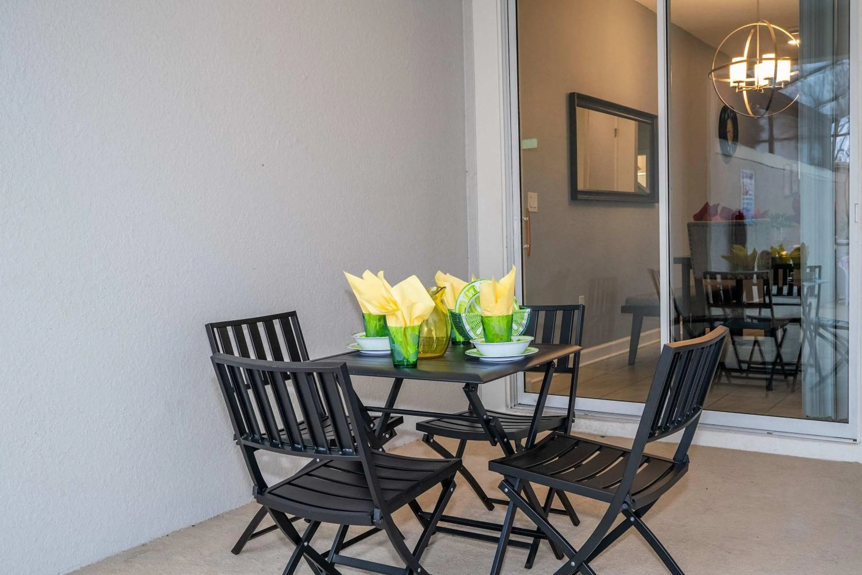 Gorgeous Four Bd w/ Pool close to Disney 5035