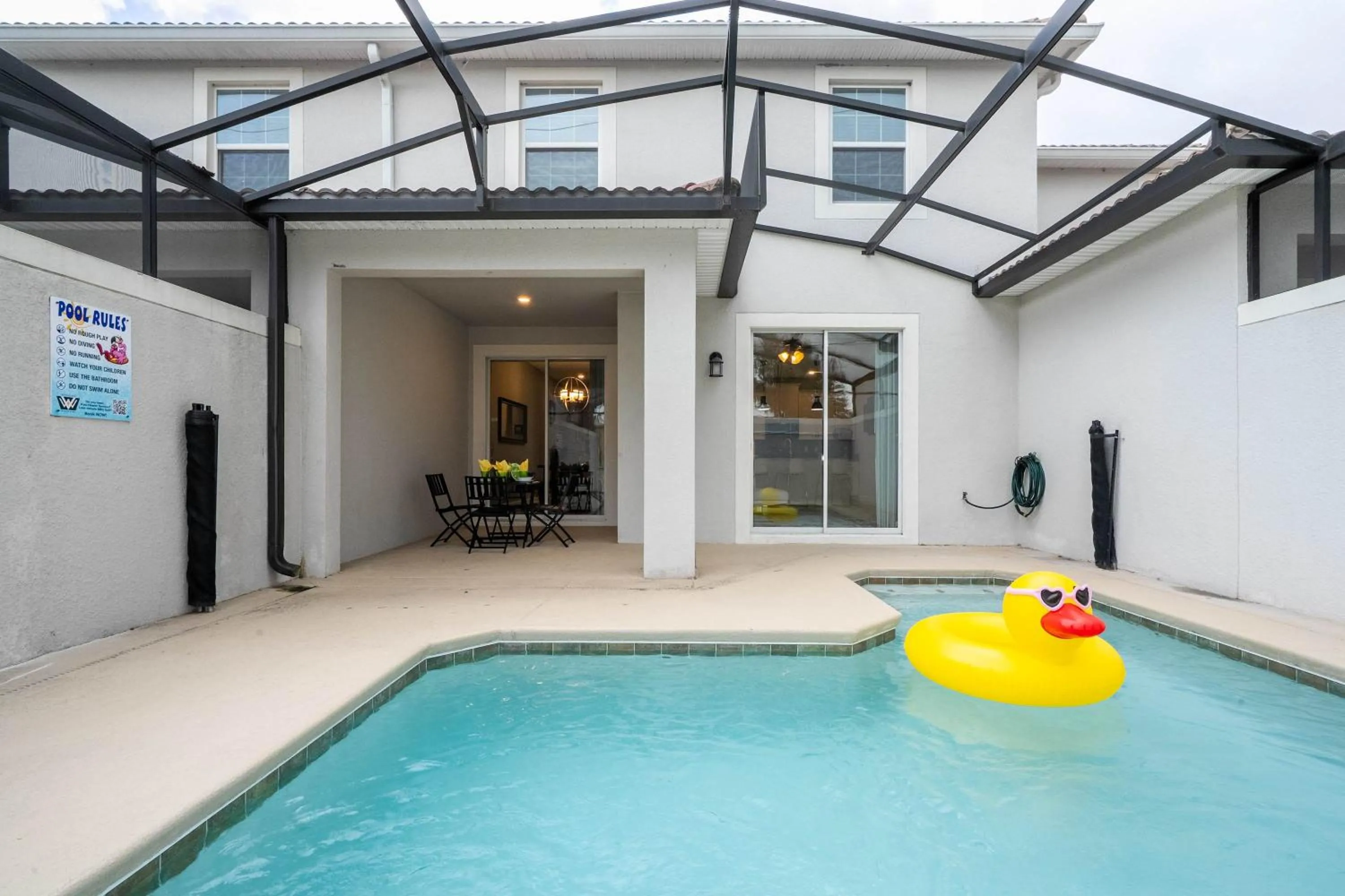 Gorgeous Four Bd w/ Pool close to Disney 5035