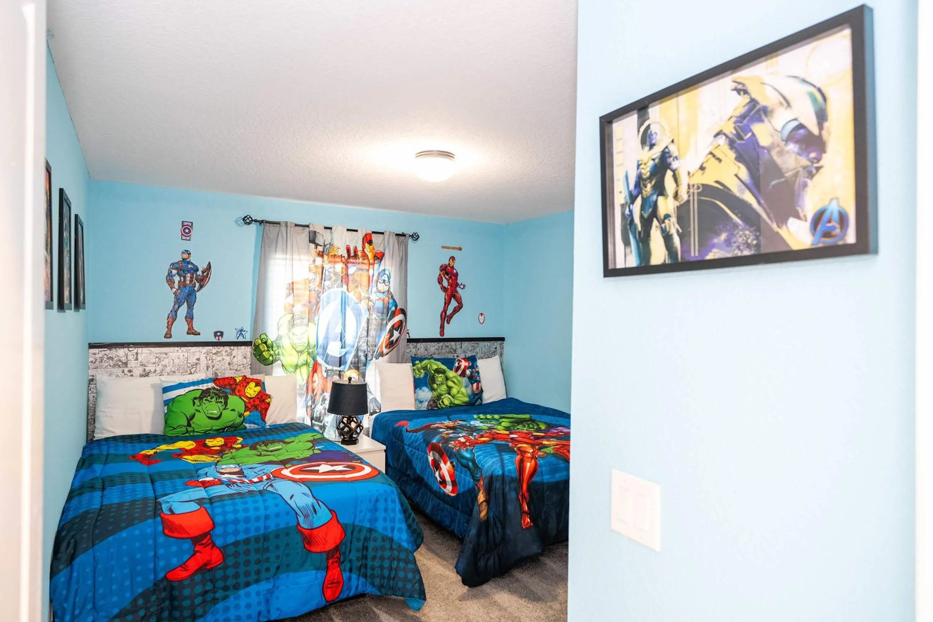 Bed in Gorgeous Four Bd w/ Pool close to Disney 5035