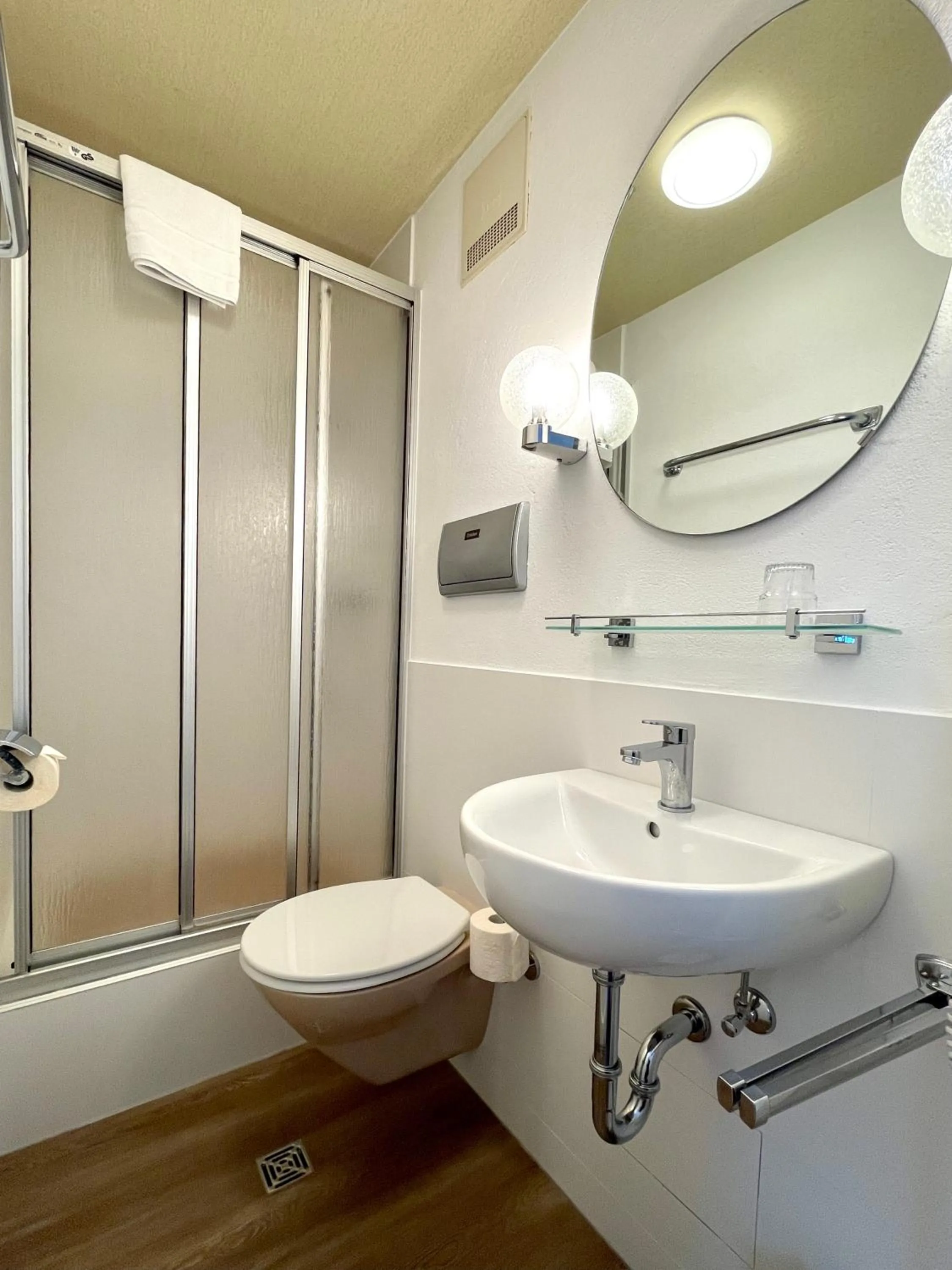 Shower in AhrPart Hotel Central