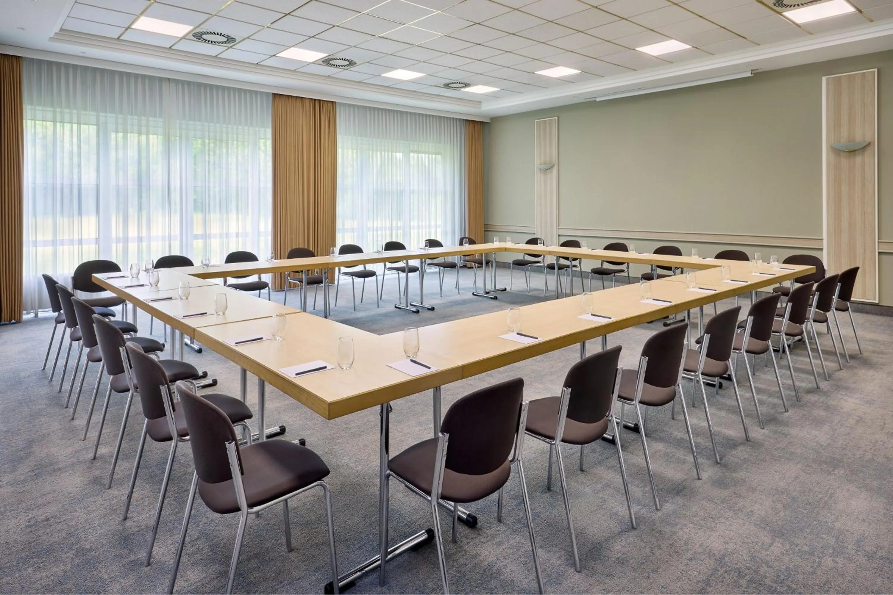 Meeting/conference room in Courtyard by Marriott Magdeburg