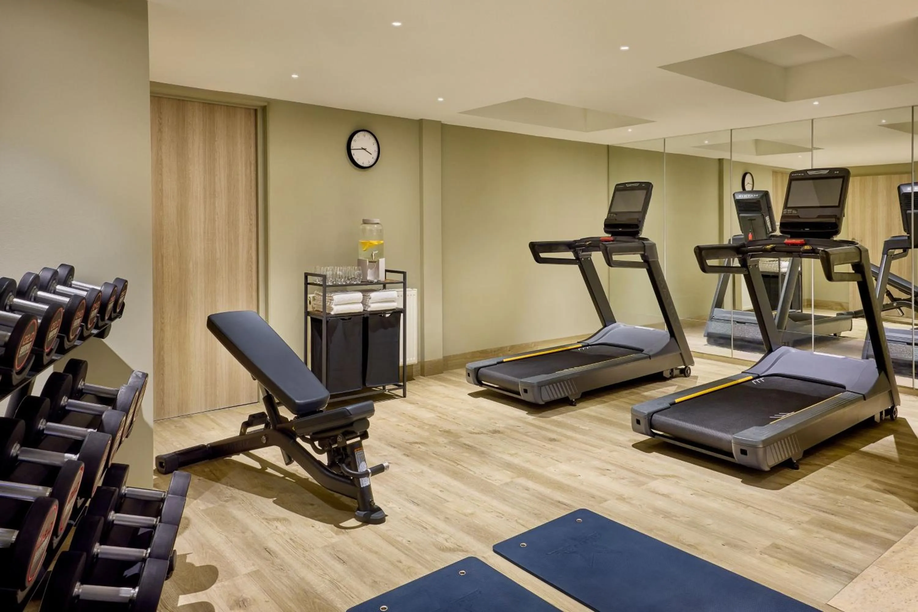 Fitness centre/facilities in Courtyard by Marriott Magdeburg