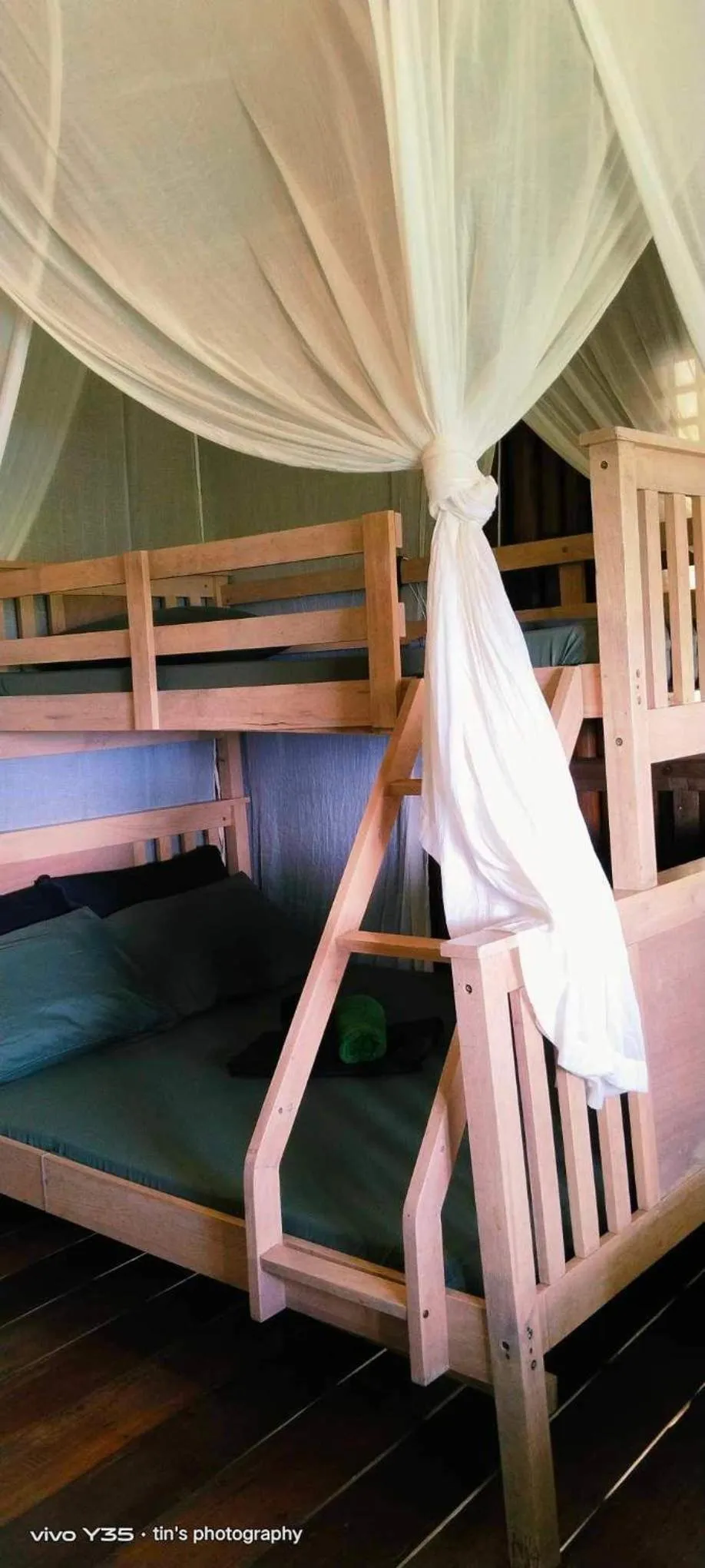 Bed in Sanctuaria Treehouses Busuanga