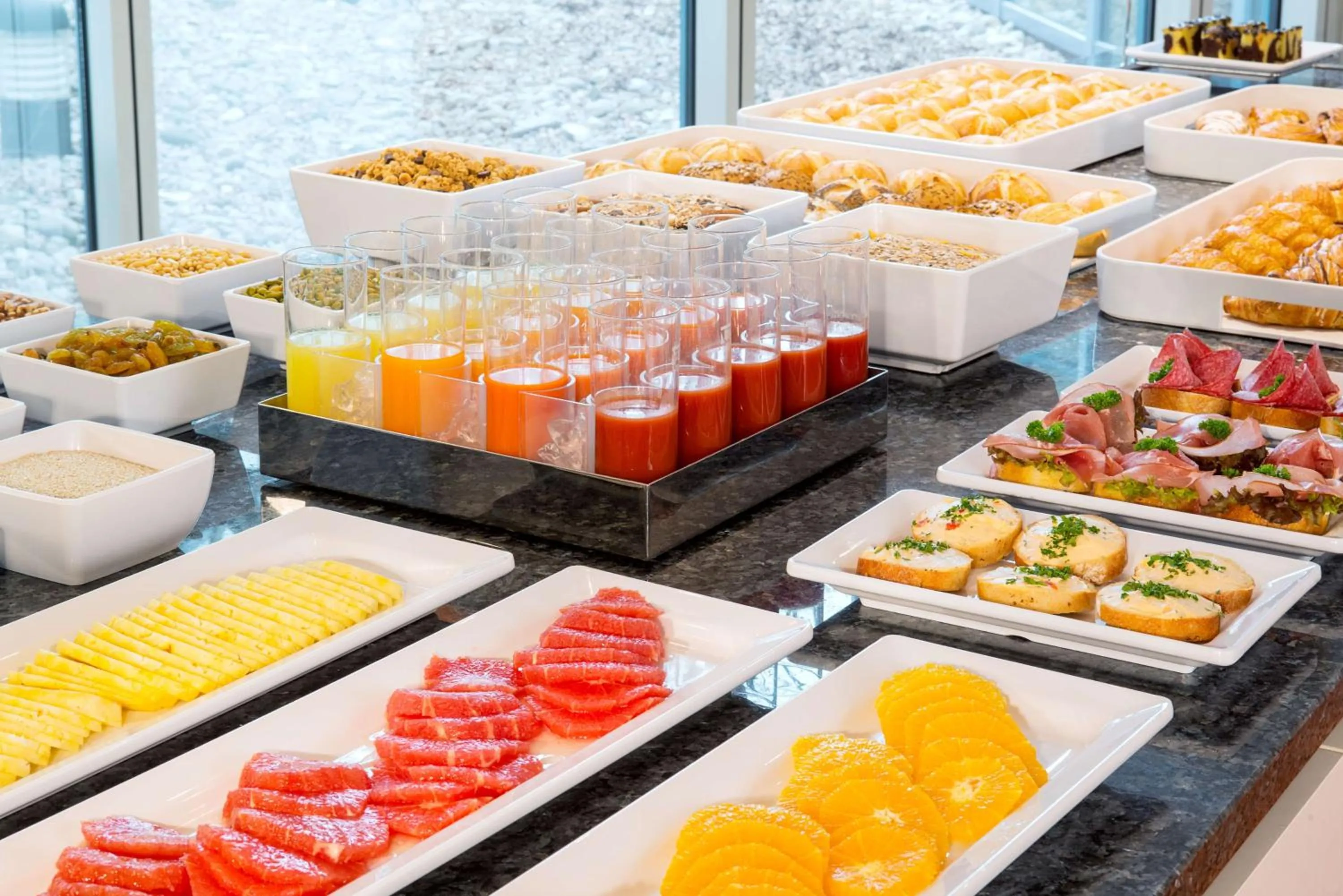 Restaurant/places to eat in NH München Messe