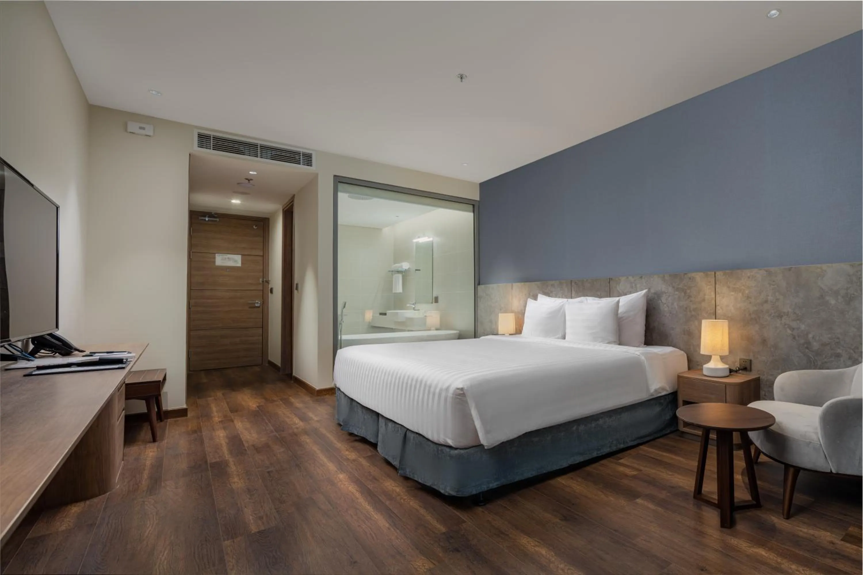 Bed in Flamingo Cát Bà Resort Managed by Flamingo Hotels & Resorts