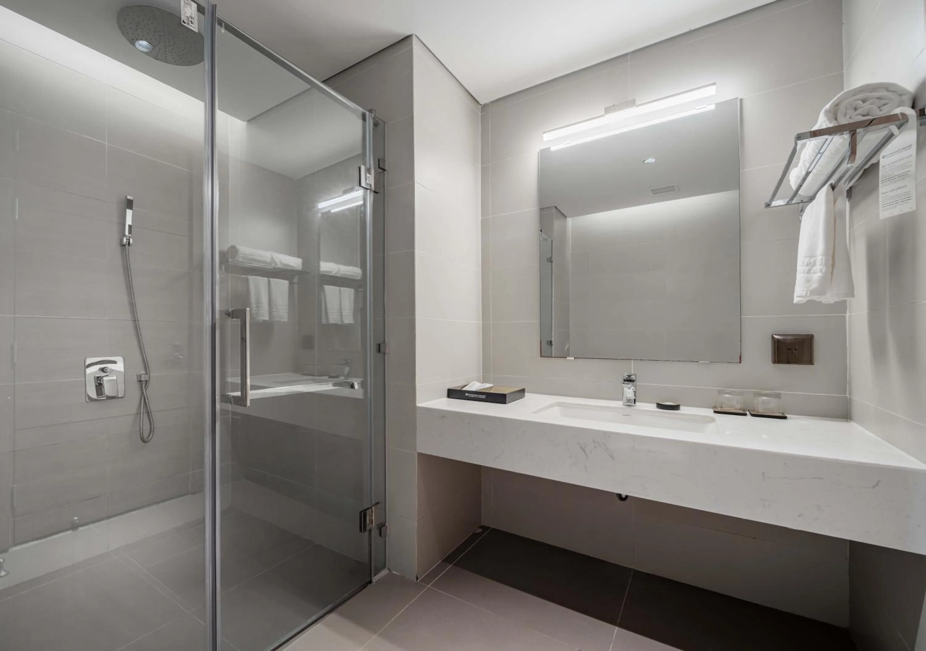 Bathroom in Flamingo Cát Bà Resort Managed by Flamingo Hotels & Resorts