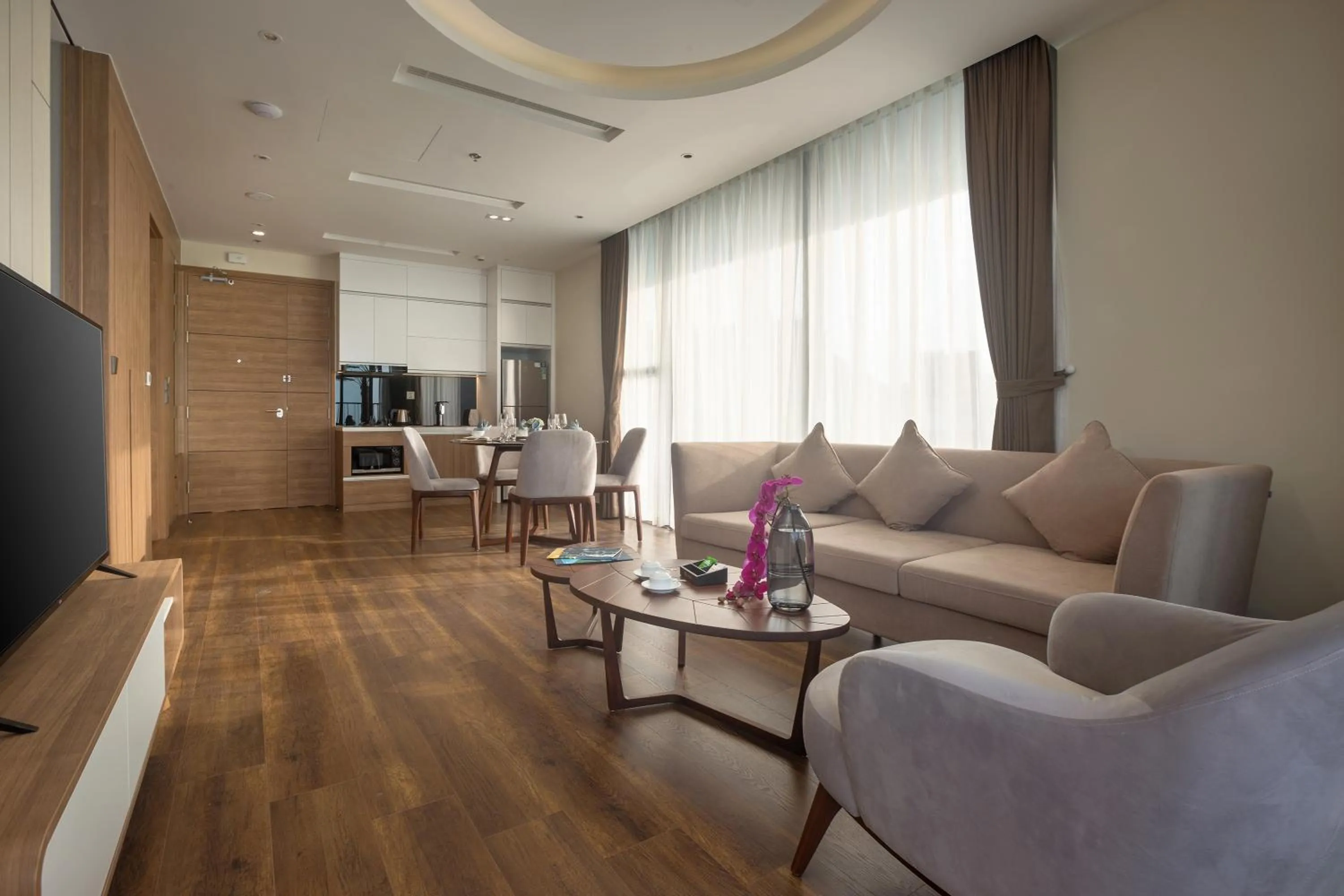 Living room in Flamingo Cát Bà Resort Managed by Flamingo Hotels & Resorts