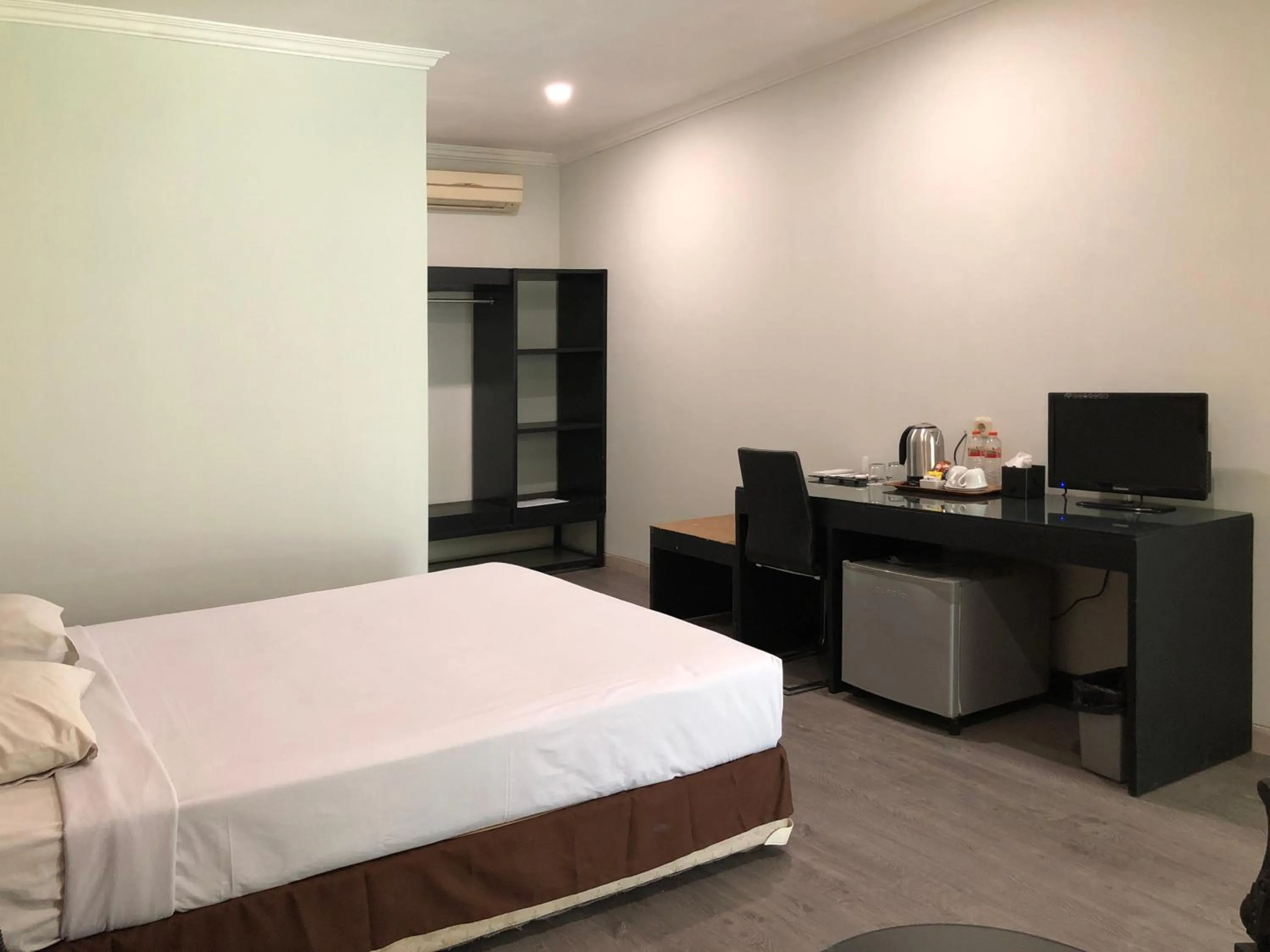 Bed in Hotel Sinar 3