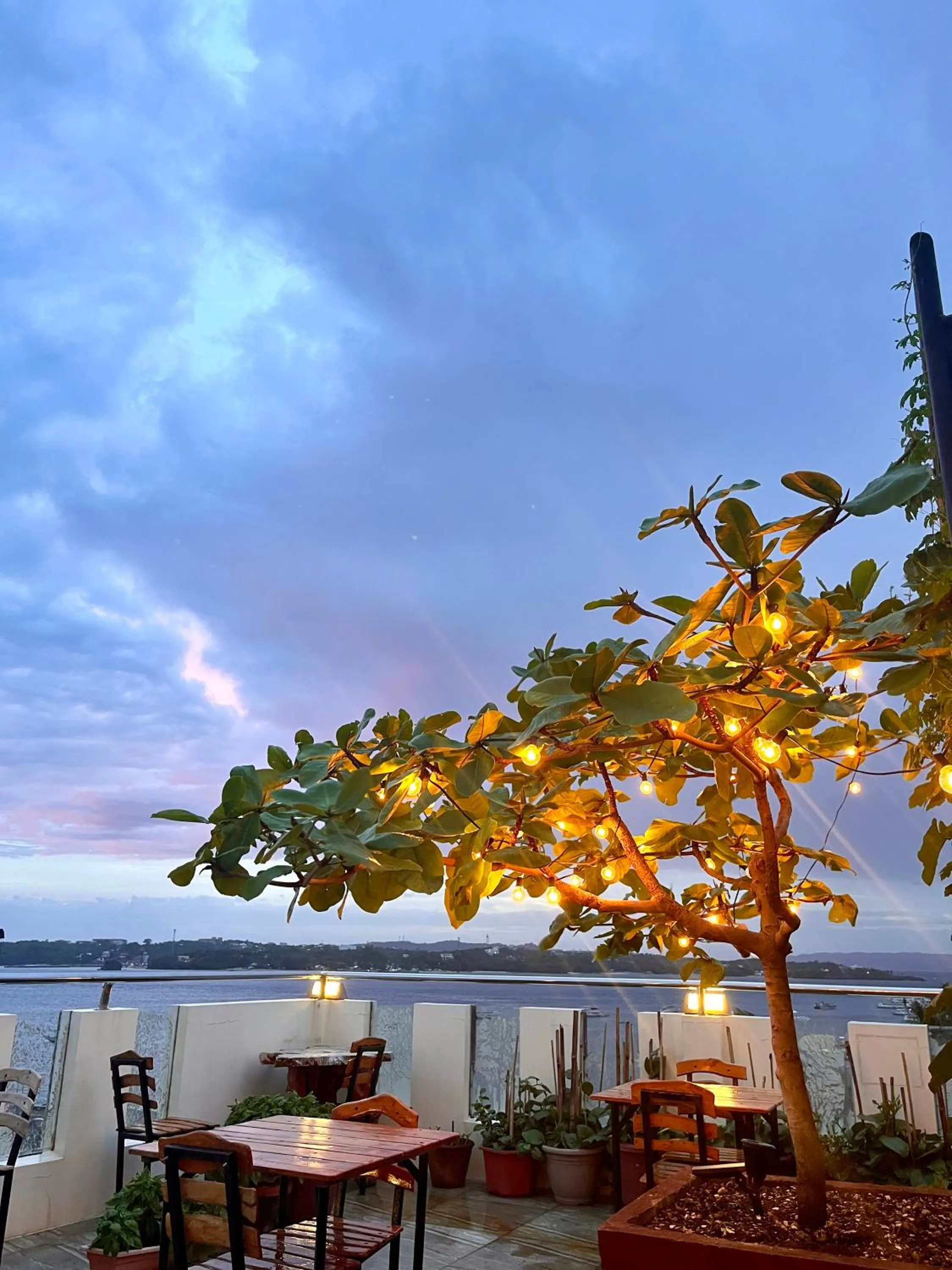 Decorative detail in Navarro Hotel