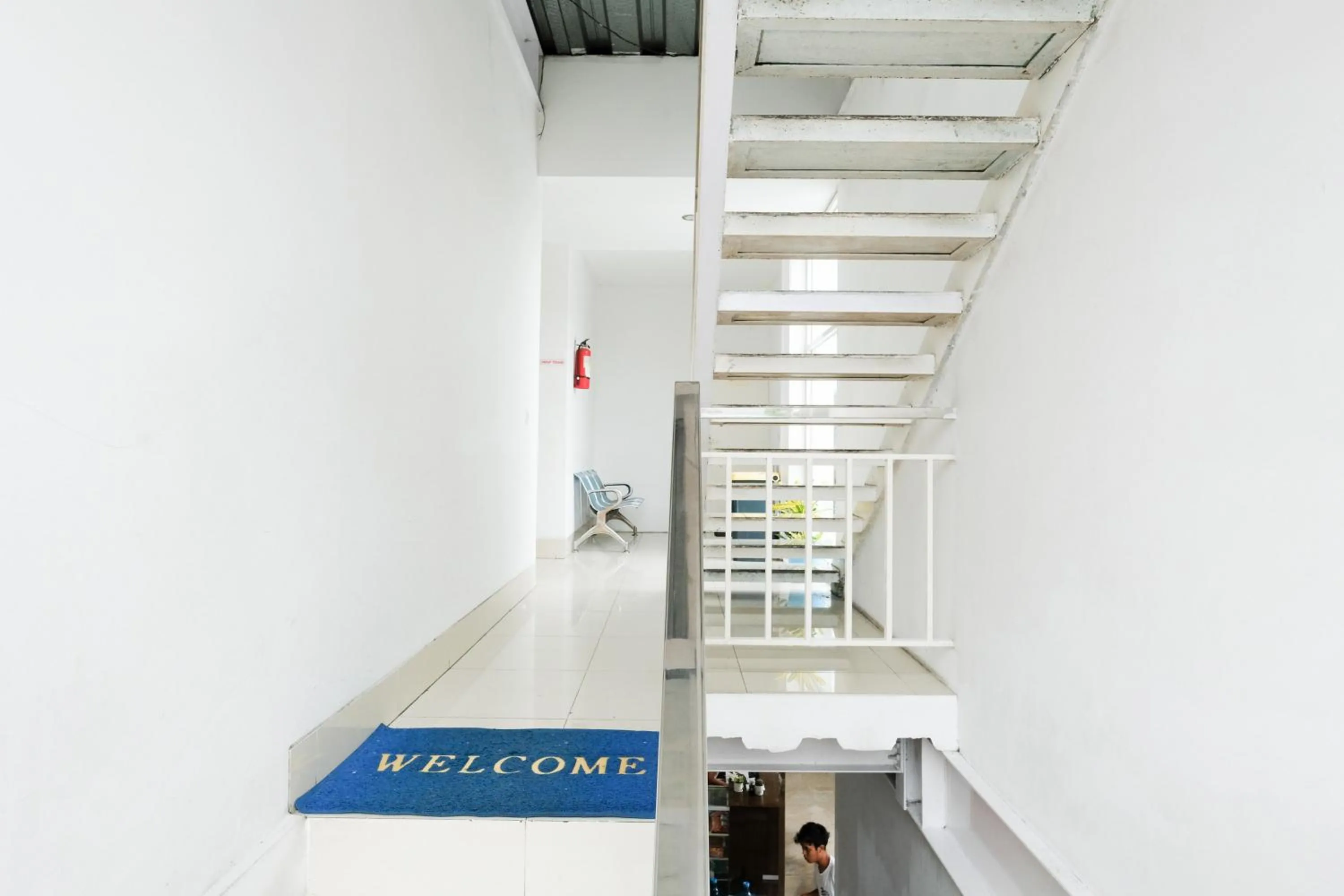 Property building in Urbanview Hotel DHelomi Homestay near UPN Veteran