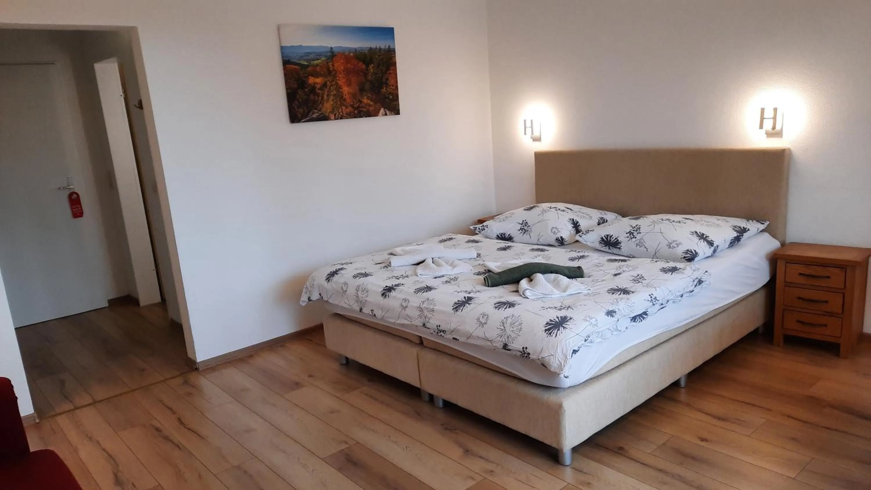 Bed in Naturkost-Hotel Harz