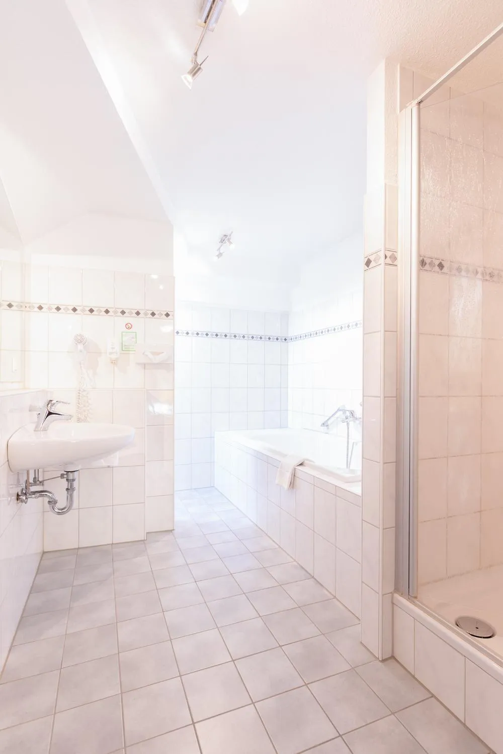 Hotel-Restaurant Weinhaus Grebel