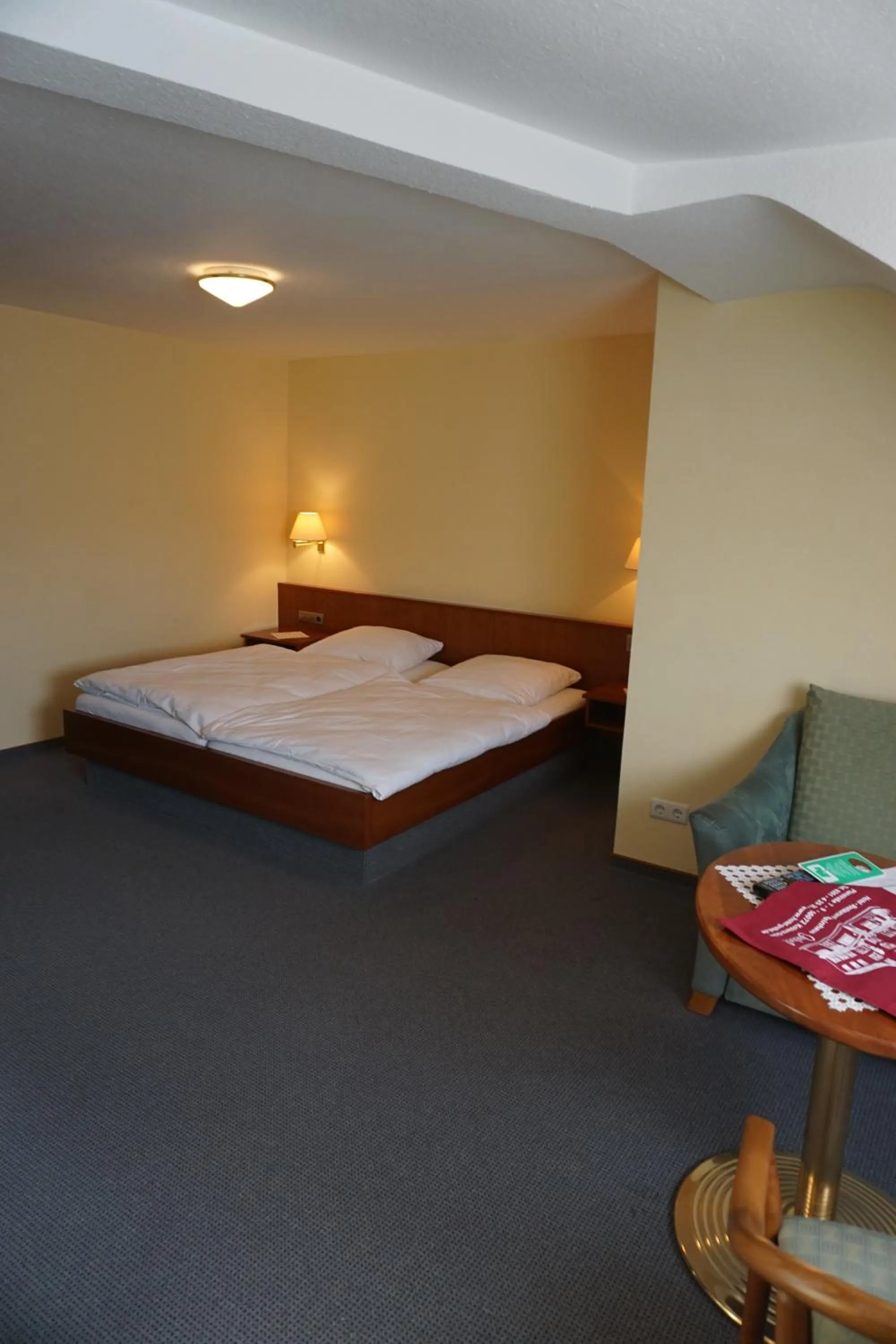 Photo of the whole room in Hotel-Restaurant Weinhaus Grebel