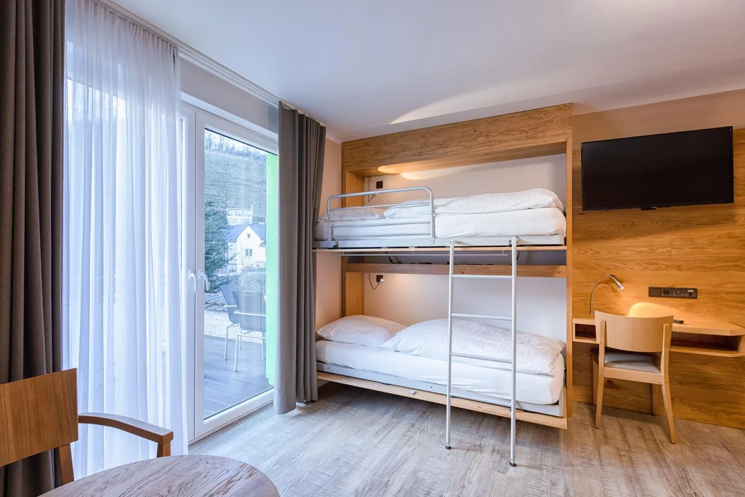 bunk bed in Hotel-Restaurant Weinhaus Grebel