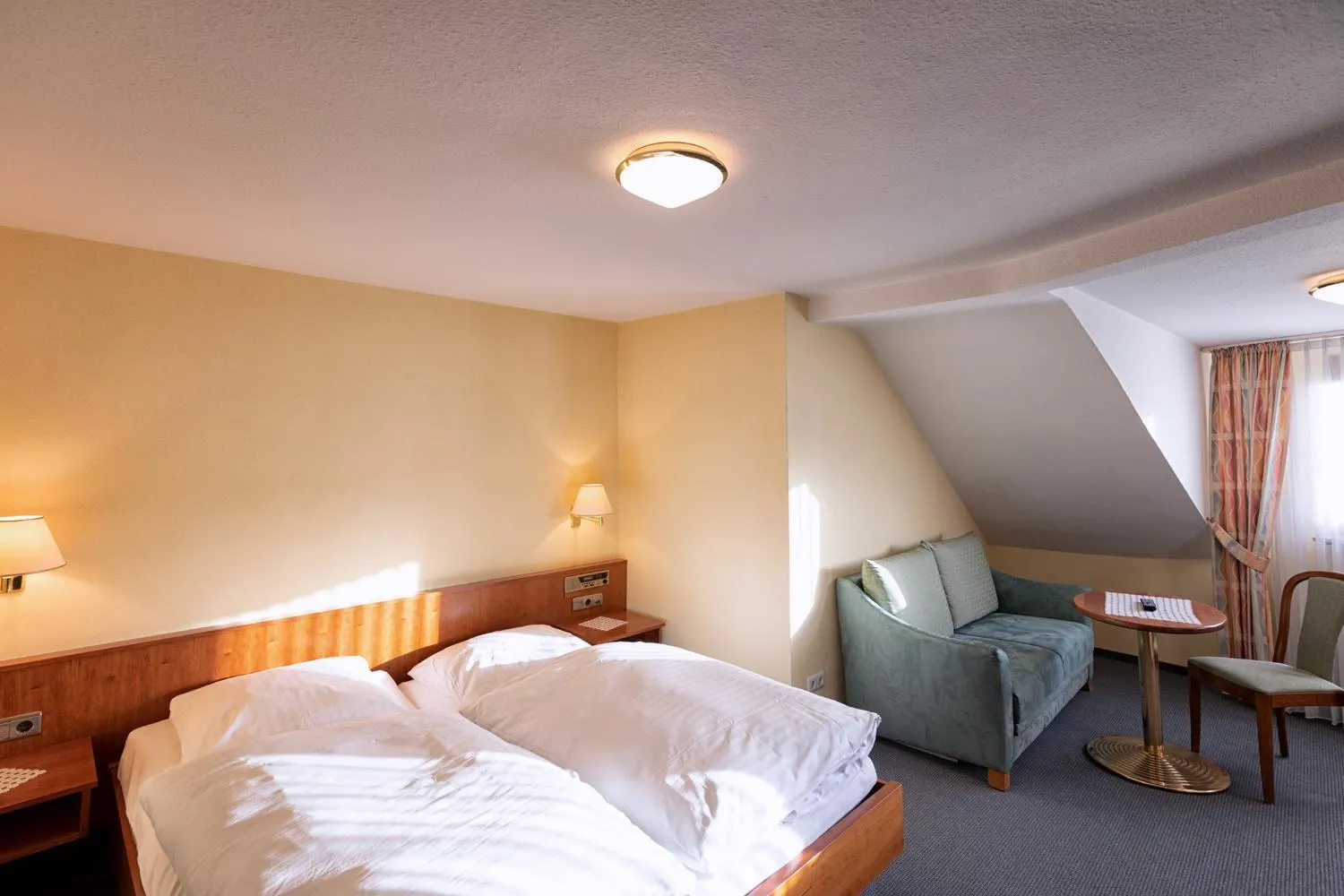 Hotel-Restaurant Weinhaus Grebel