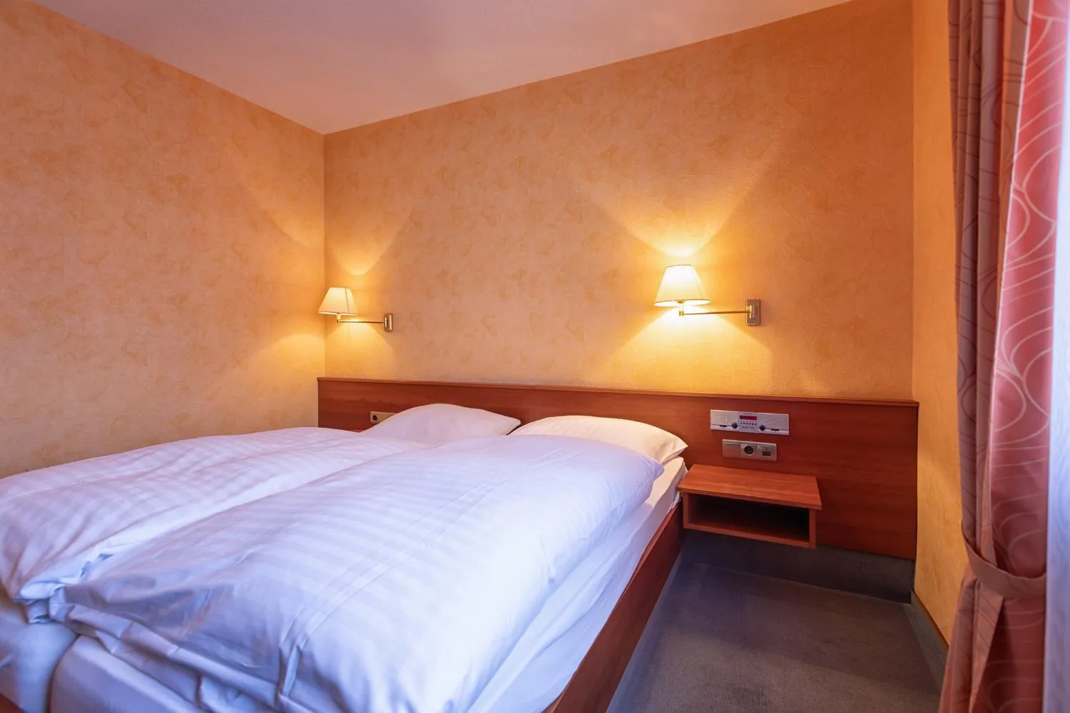 Hotel-Restaurant Weinhaus Grebel