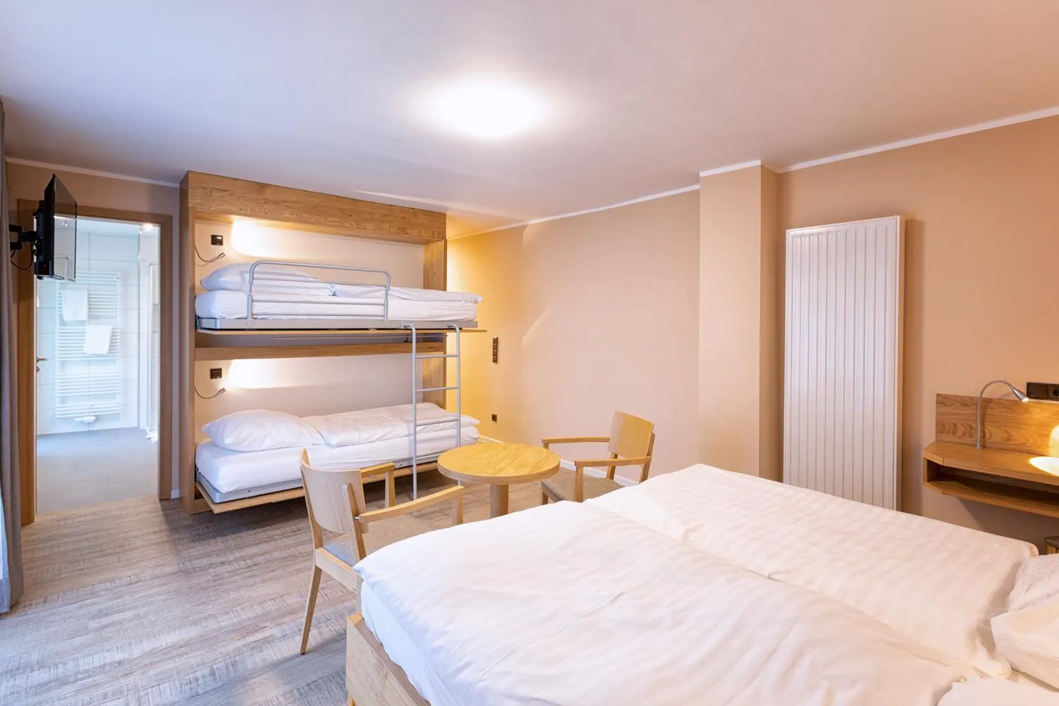 Photo of the whole room in Hotel-Restaurant Weinhaus Grebel