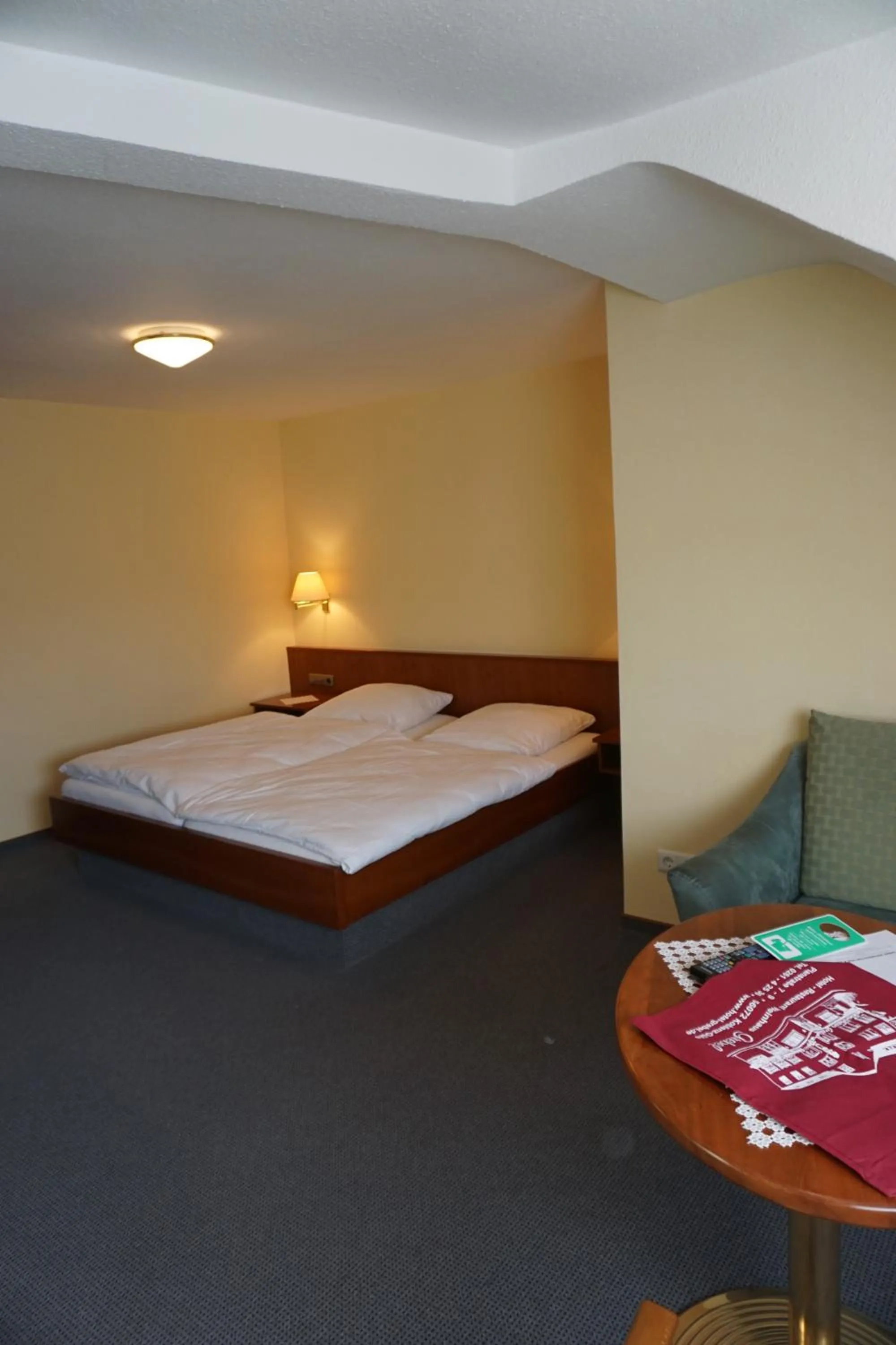 Photo of the whole room in Hotel-Restaurant Weinhaus Grebel