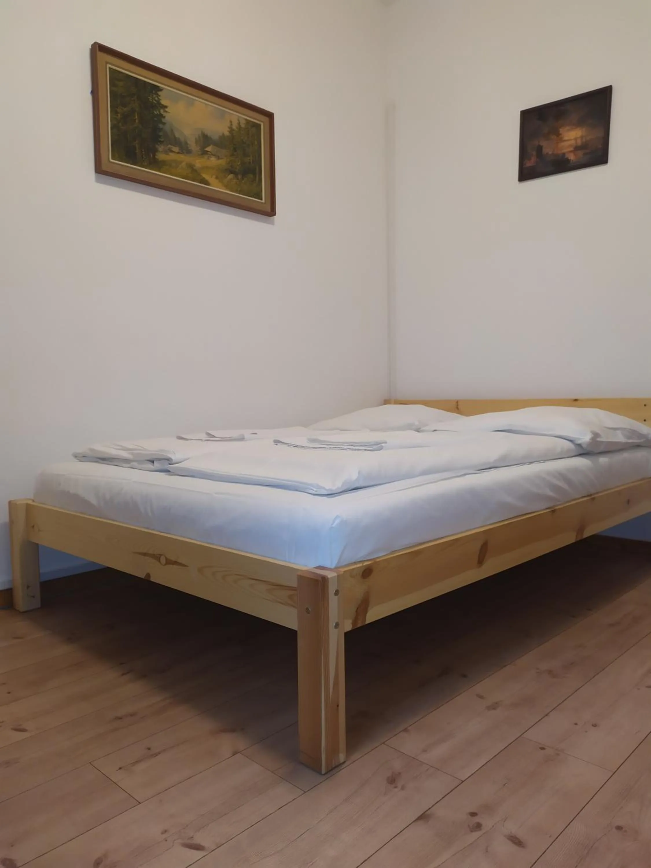 Photo of the whole room, Bed in Hotel-Pension Spree