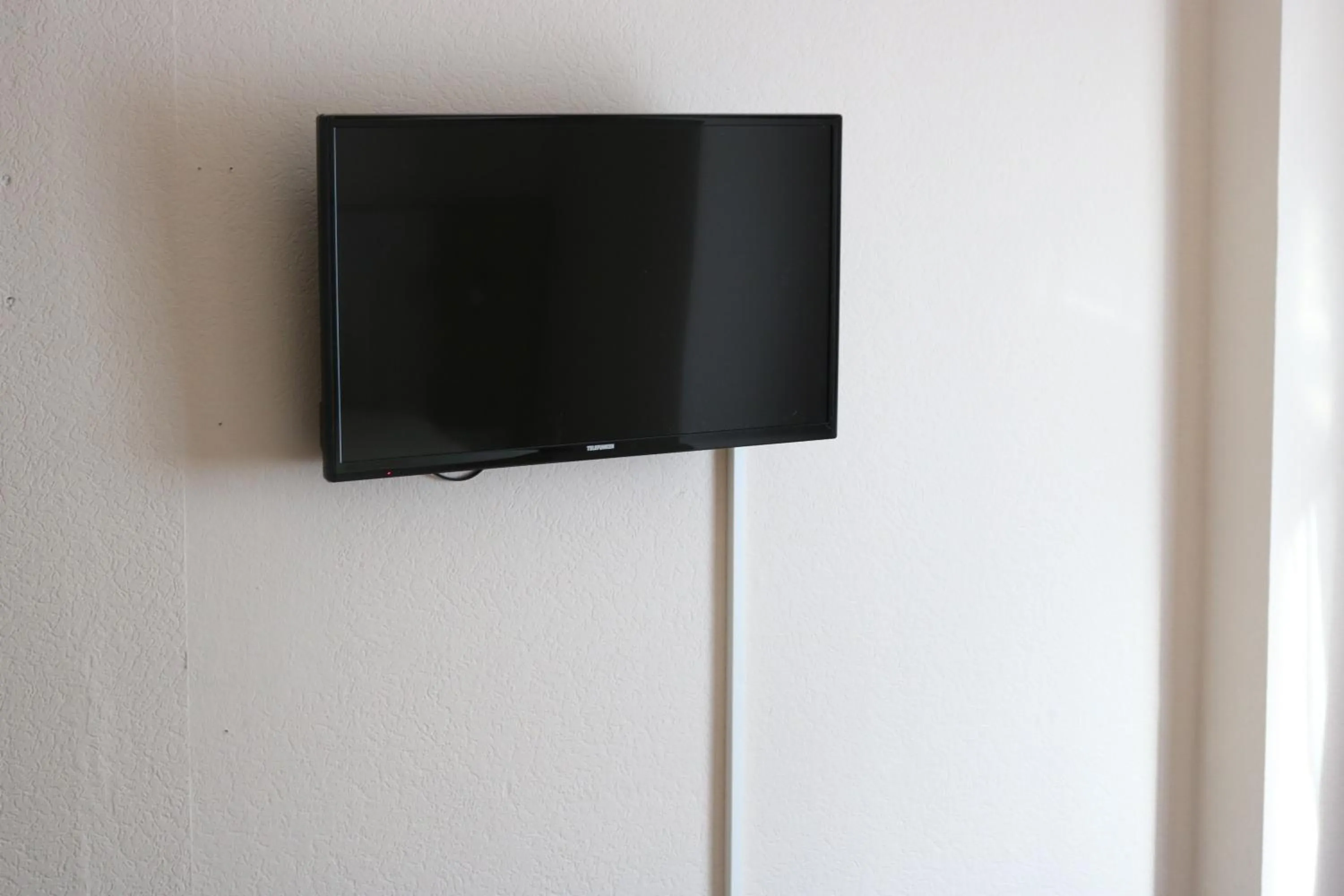 TV and multimedia in Hotel Paris