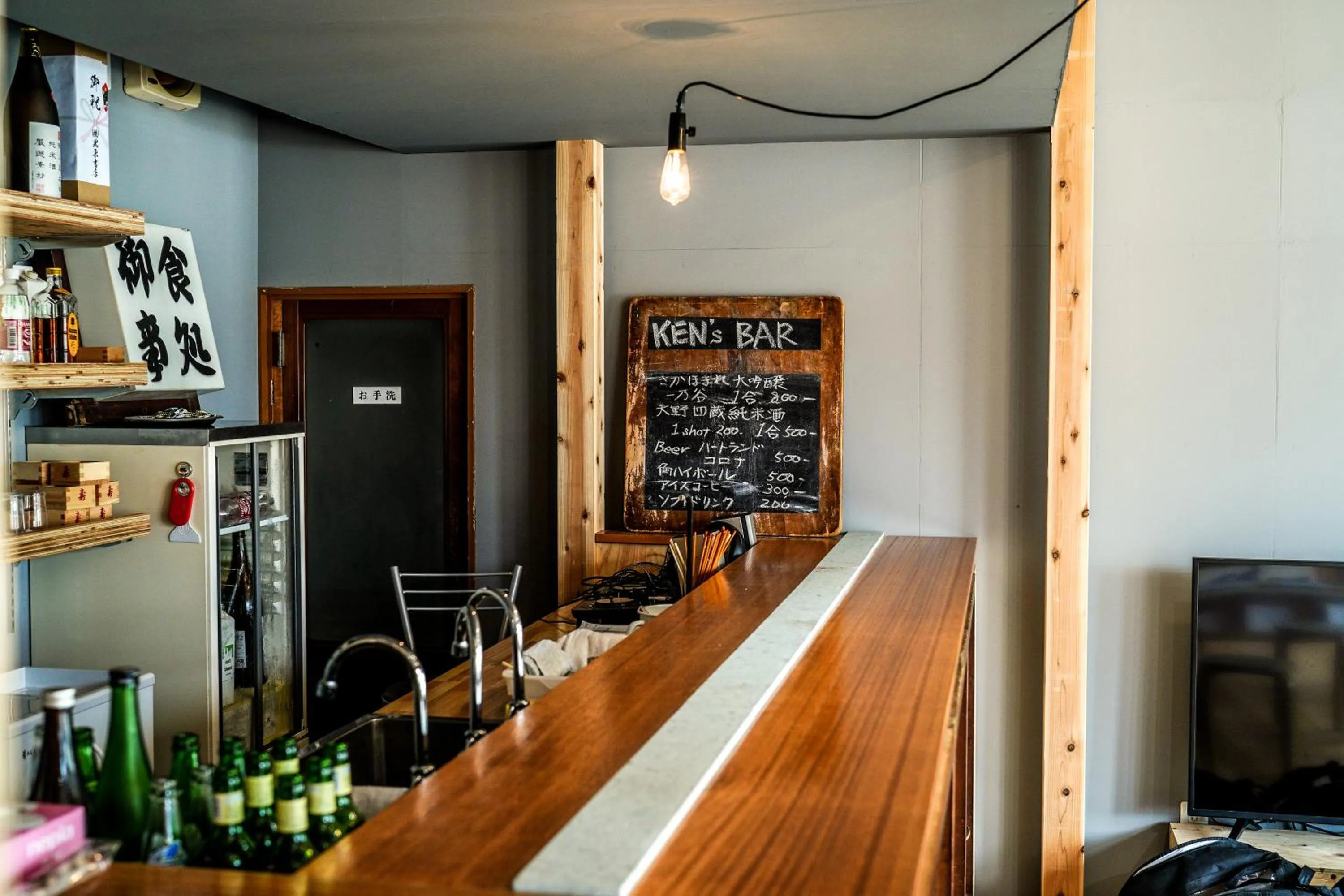 商店街で暮らすように泊まる-アラシマホステル-