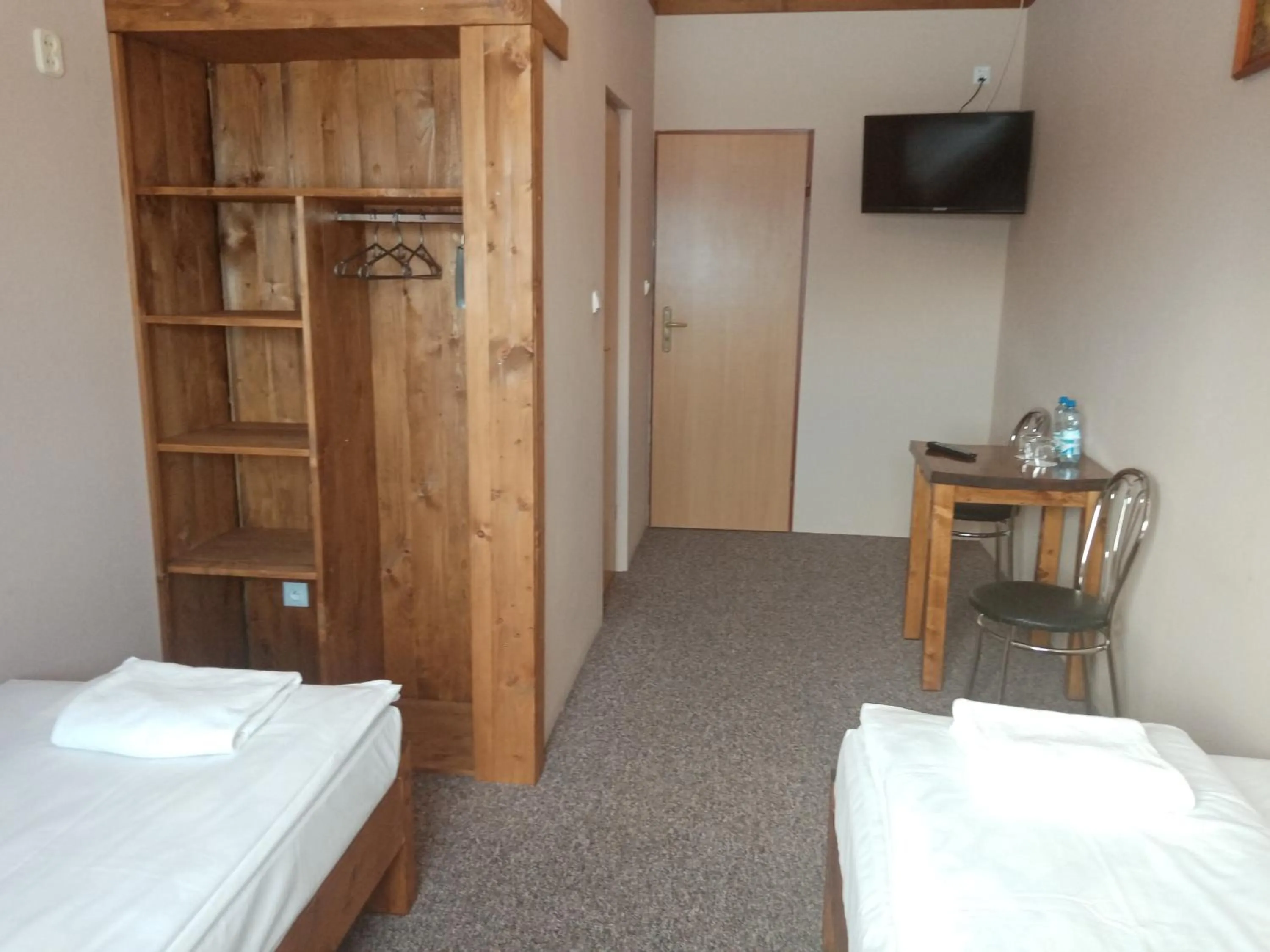 Photo of the whole room, Bed in Pensjonat u Bartka - Wyzywienie na miejscu