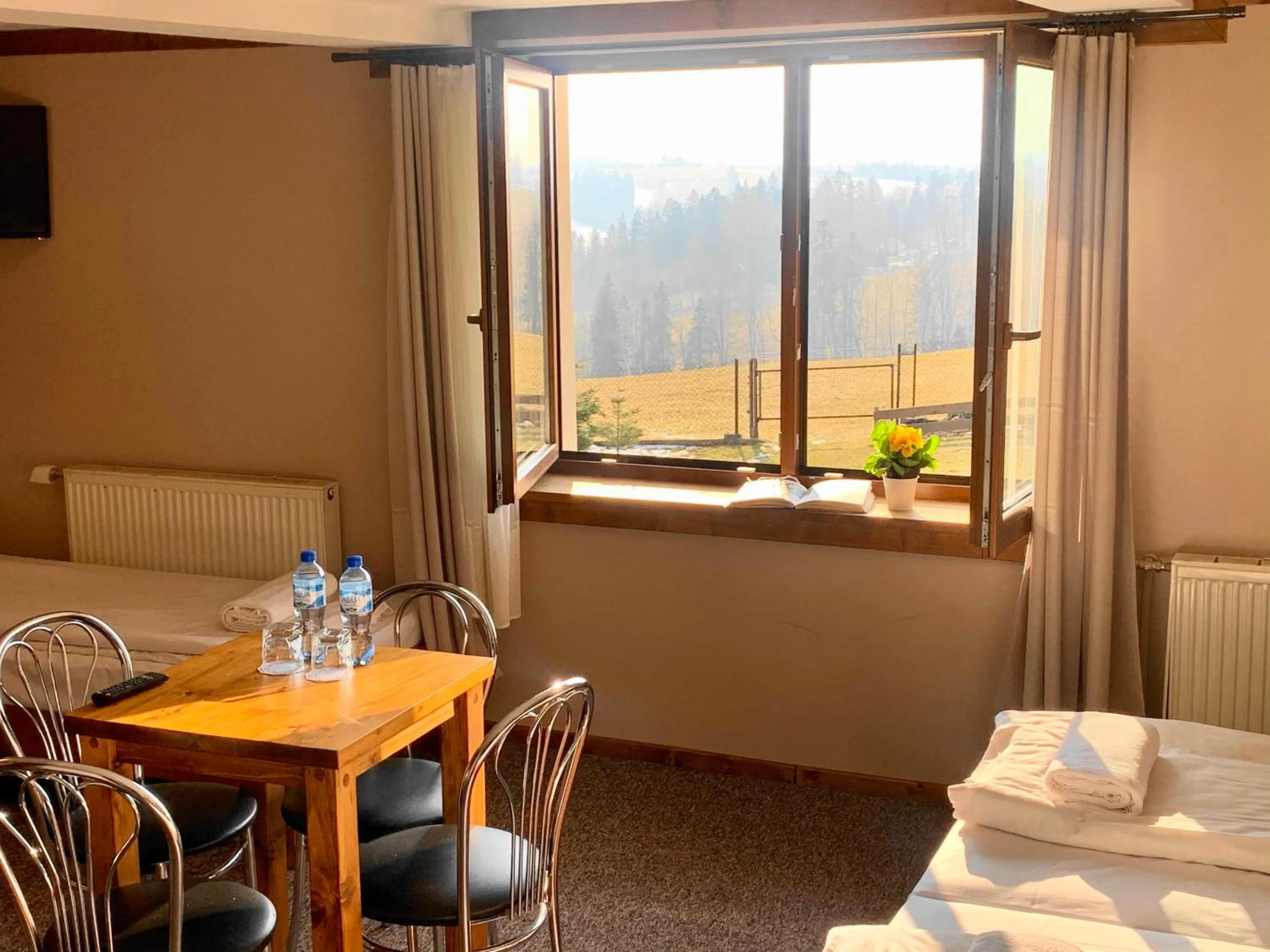 Bedroom in Pensjonat u Bartka - Wyzywienie na miejscu