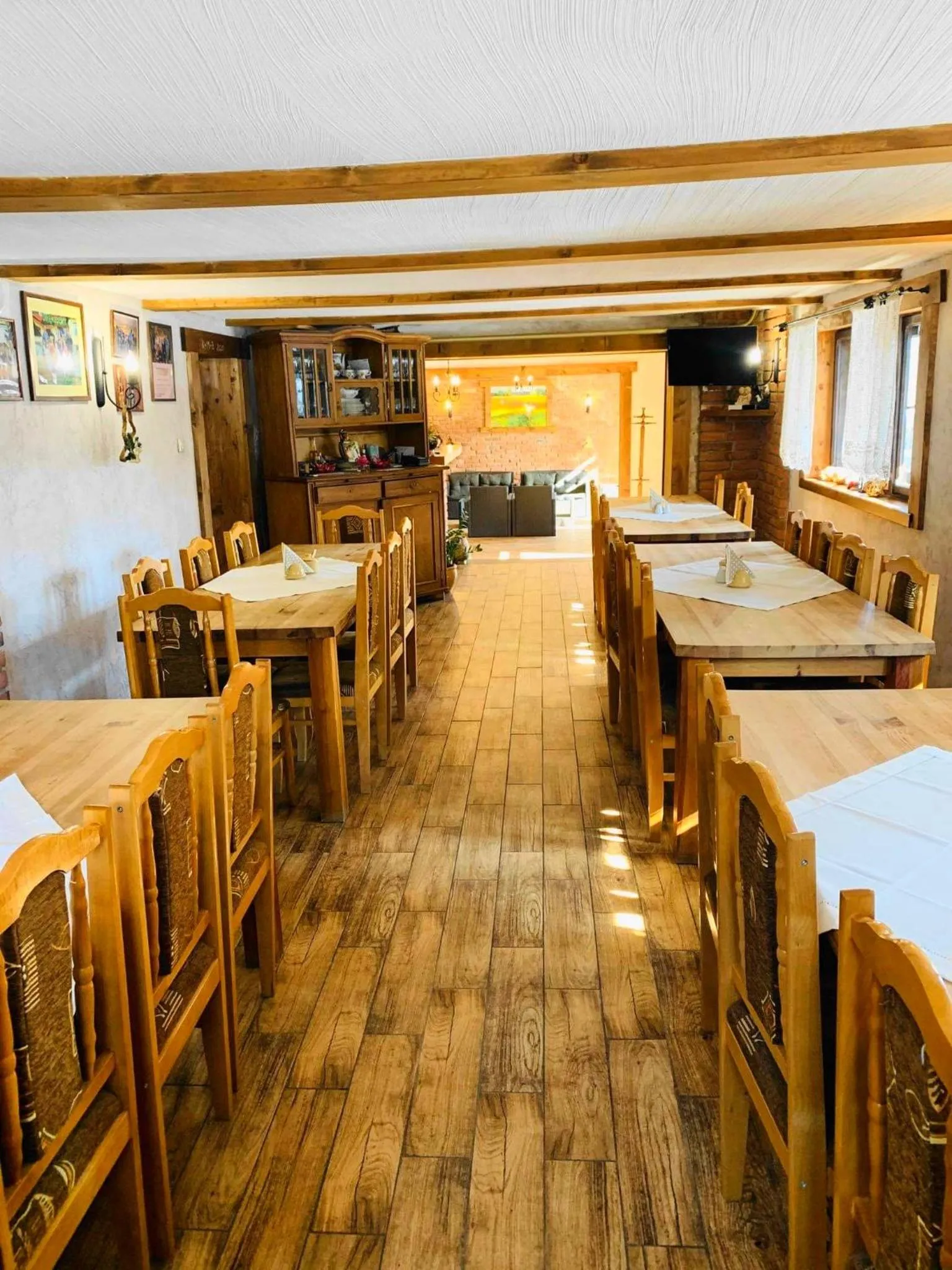 Restaurant/places to eat in Pensjonat u Bartka - Wyzywienie na miejscu
