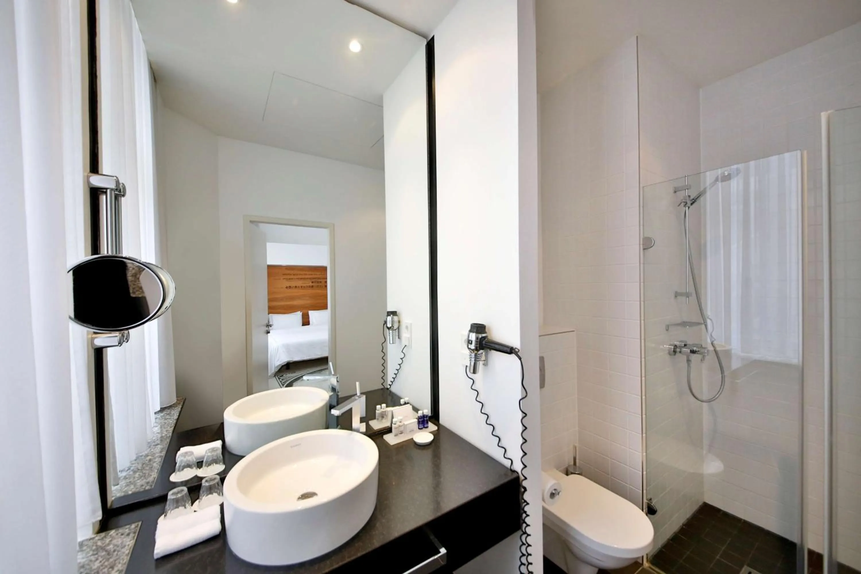 Bathroom in Park Plaza Wallstreet Berlin Mitte