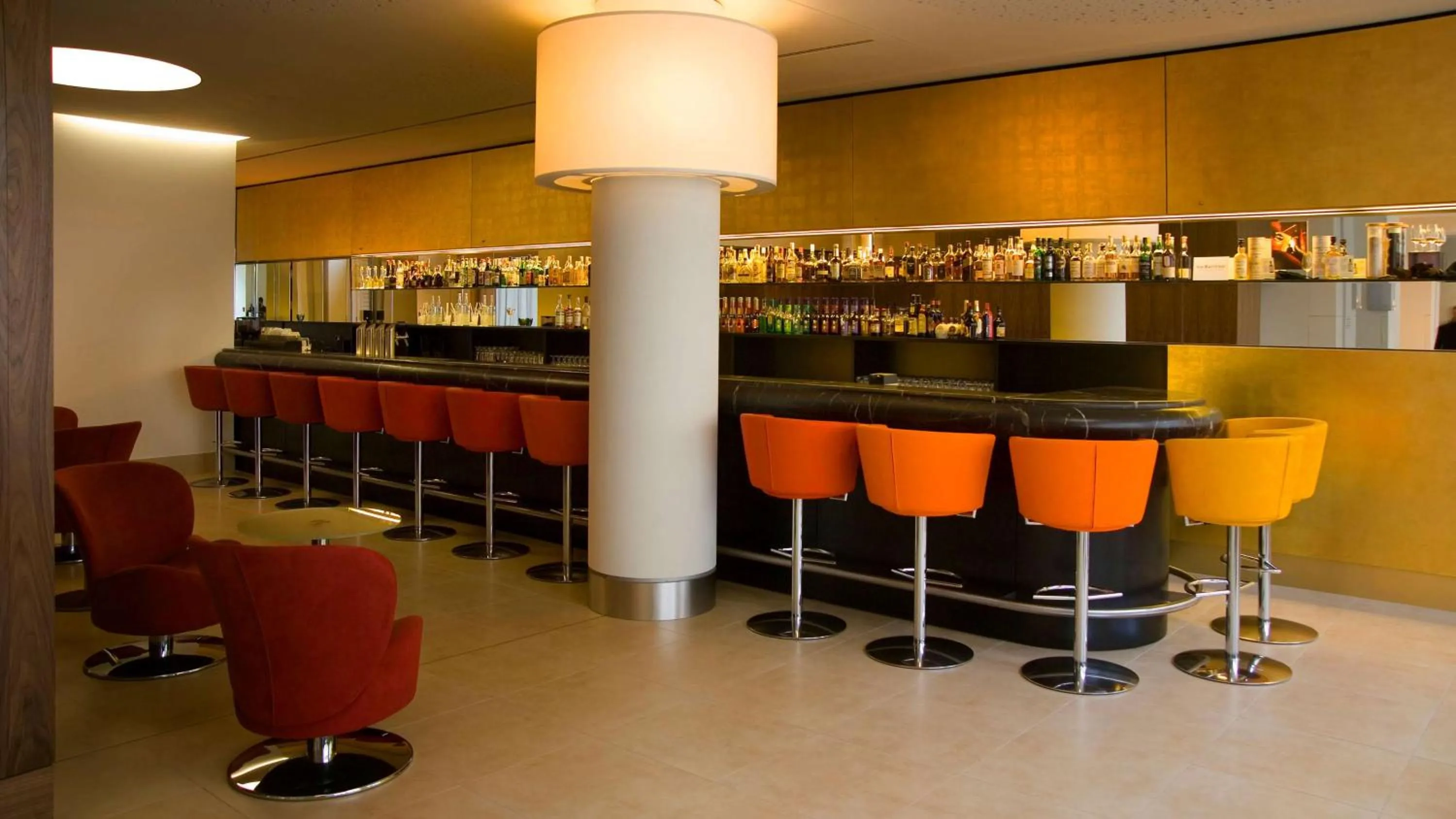 Lounge or bar in Park Plaza Wallstreet Berlin Mitte