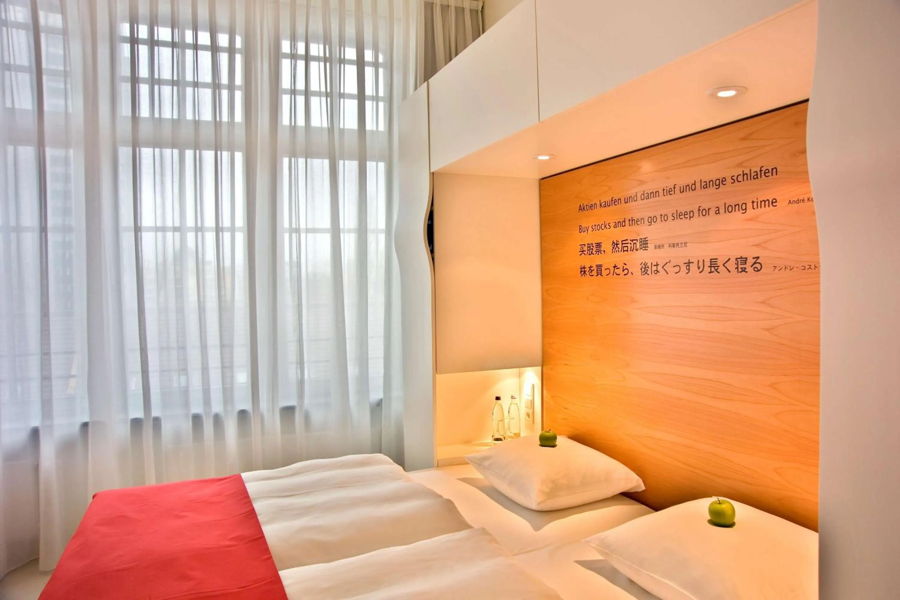 Bedroom, Bed in Park Plaza Wallstreet Berlin Mitte